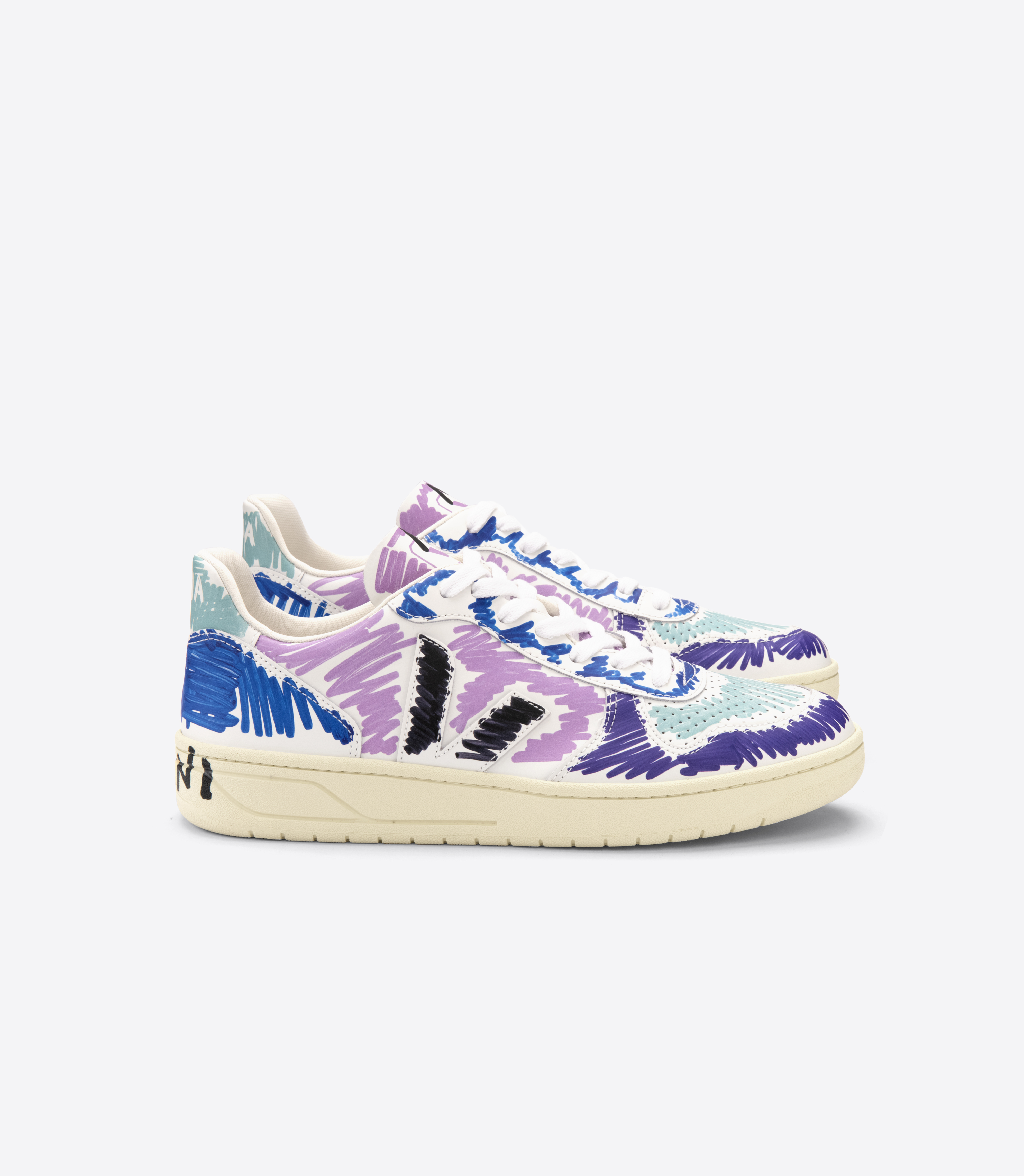 veja-v-10-leather-multicolor-