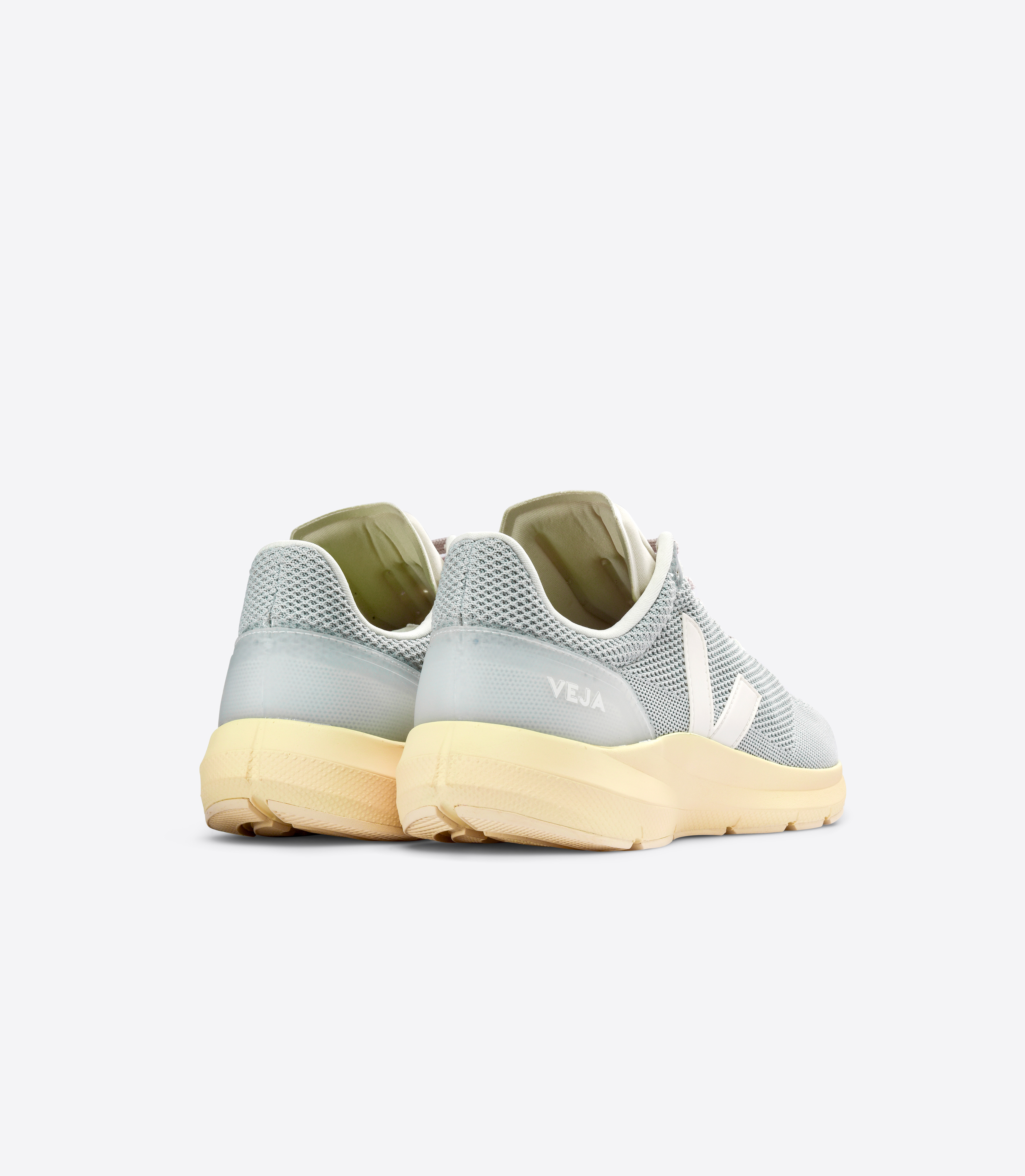 MARLIN V-KNIT POLAR CREAM BUTTER | VEJA