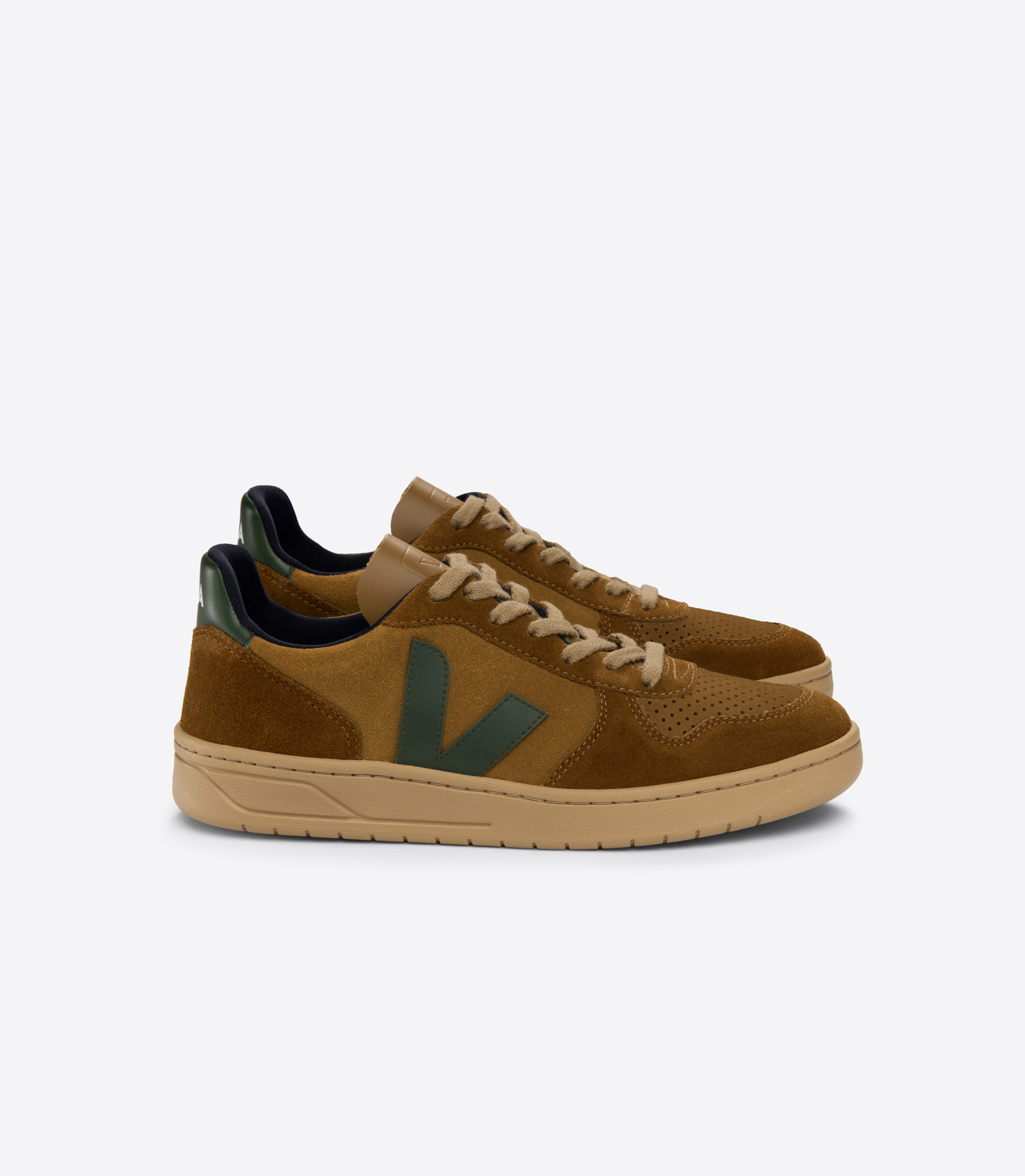 靴 VEJA V-10 SUEDE 楽天市場】VEJA ヴェジャ スエード配色スニーカー“V-10” v-10-kk