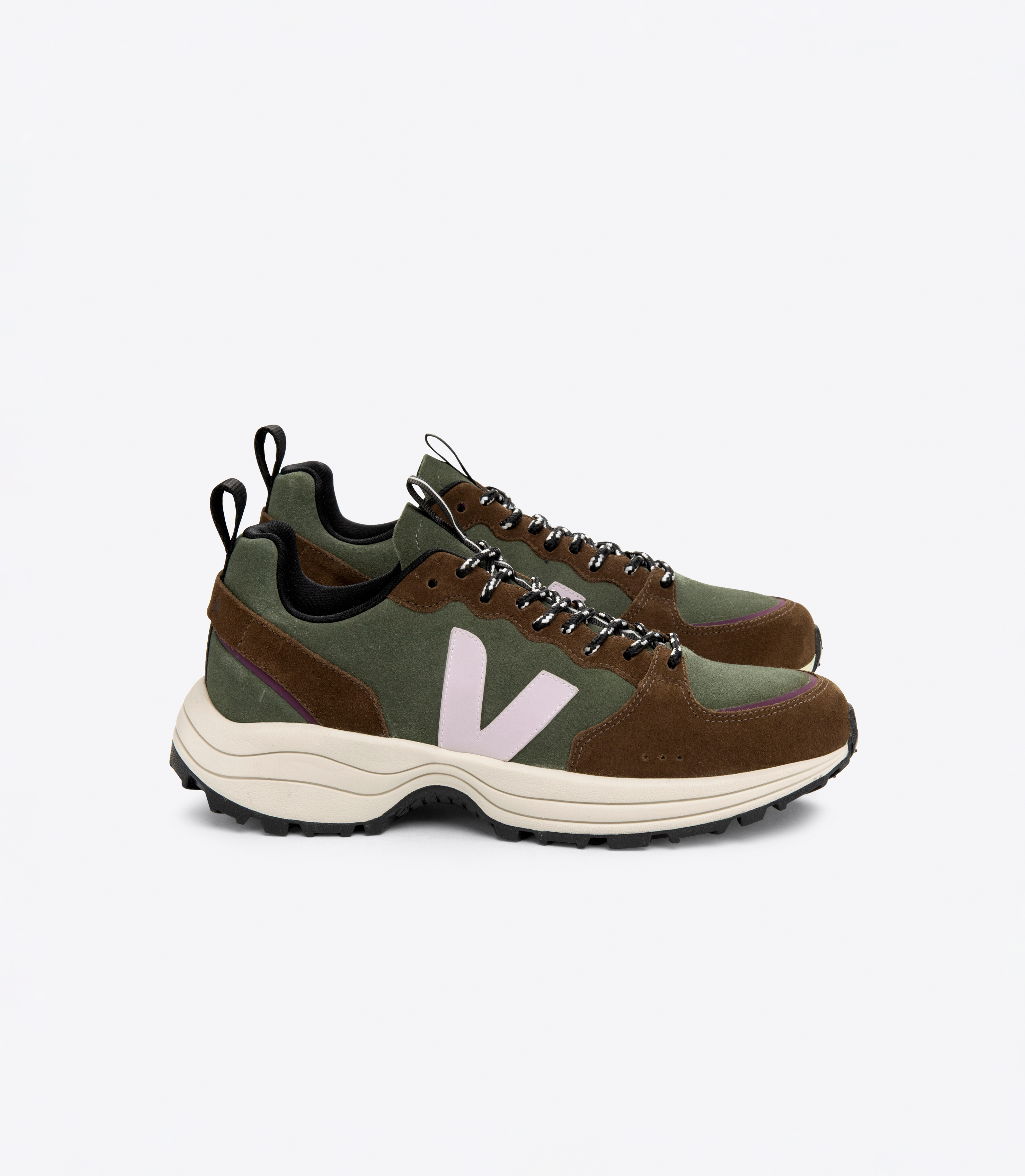 veja-sneakers-venturi-vc-suede