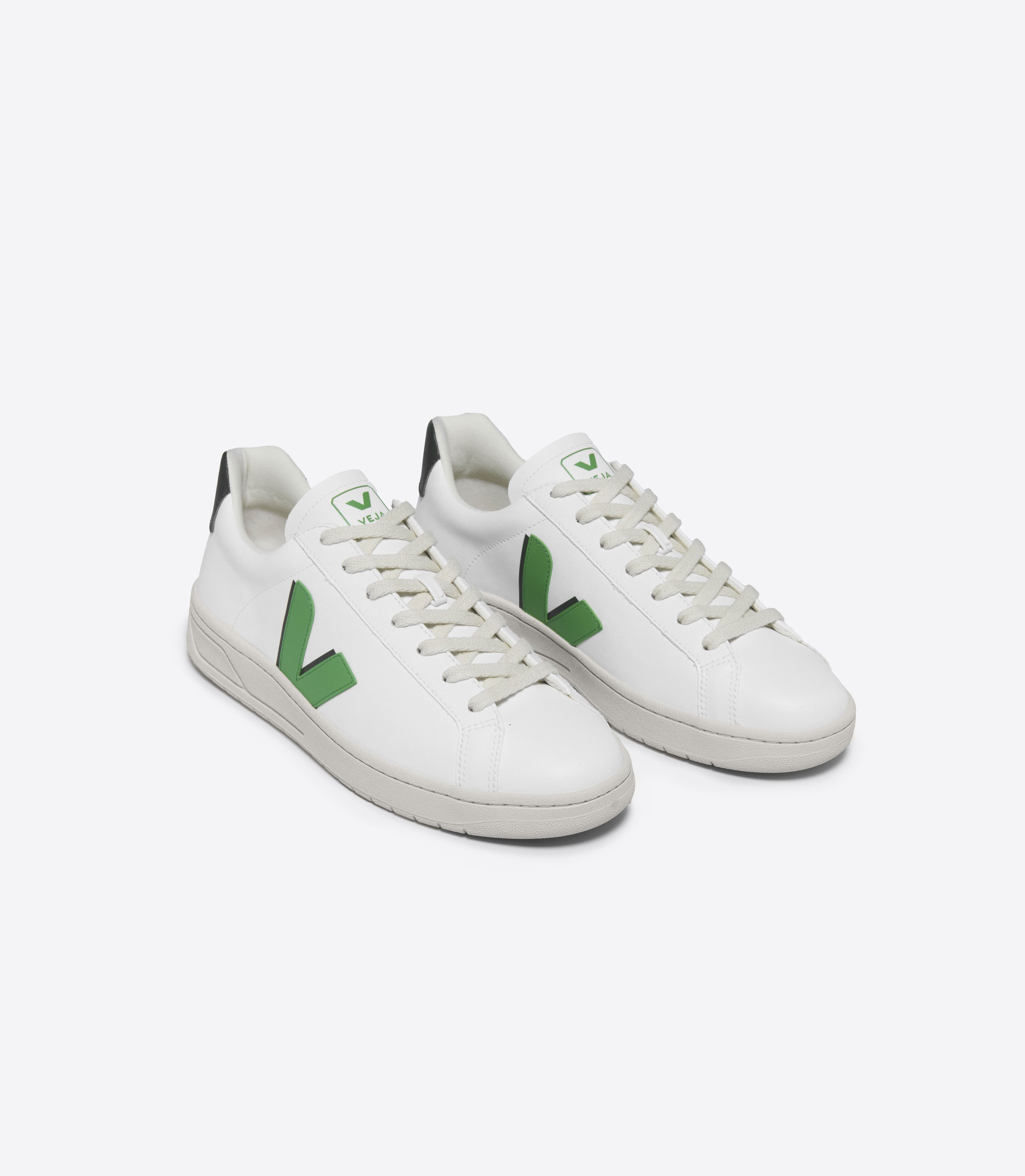 スニーカー Urca Sneakers - Veja - Synthetic Leather - White Cyprus Amazon.com | VEJA Women's Urca Sneaker, White/Leaf/Cyprus