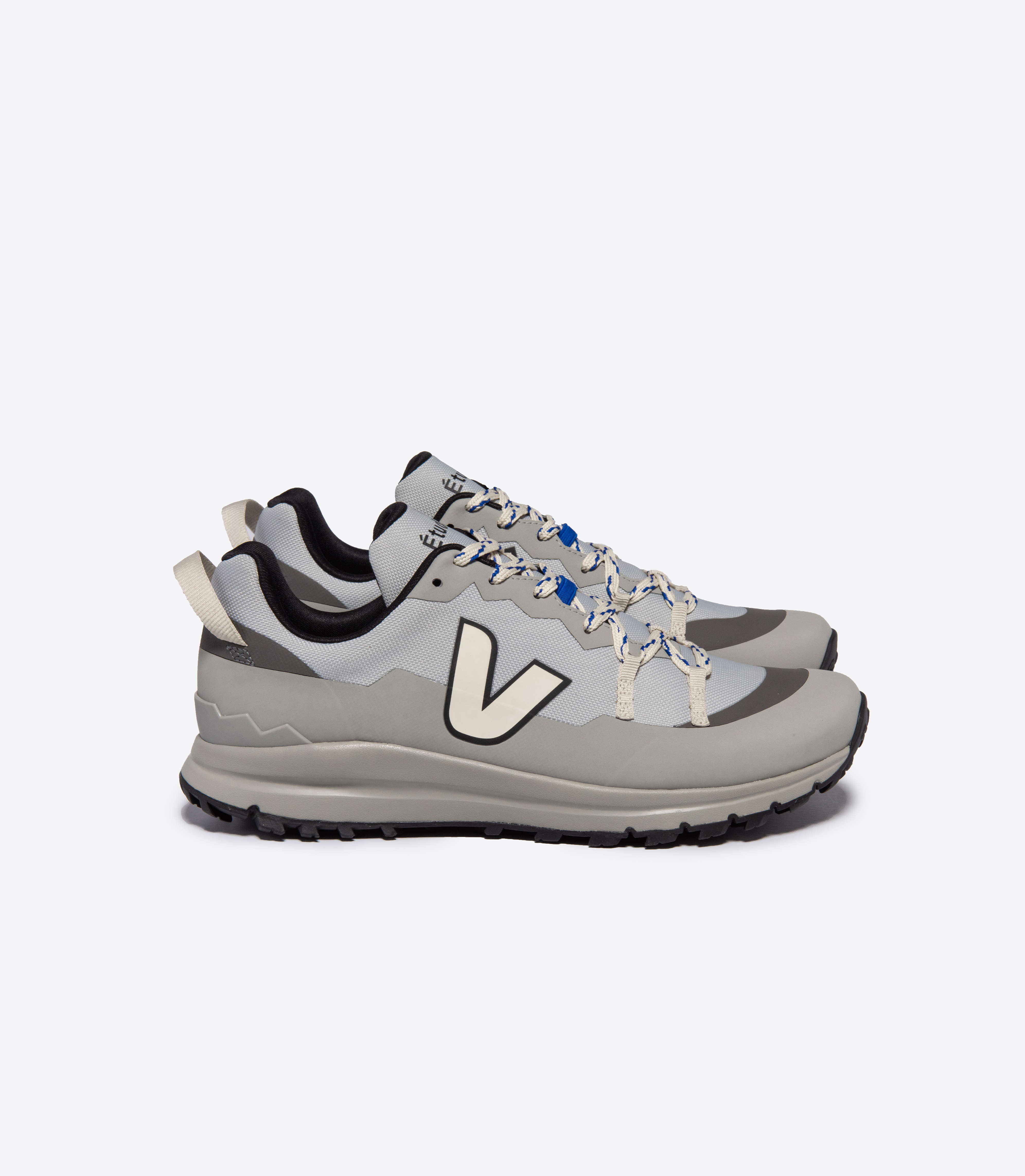 【関税込み】Etudes Sneakers - Veja - Synthetic - Grey VEJA X ÉTUDES SHARK | VEJA