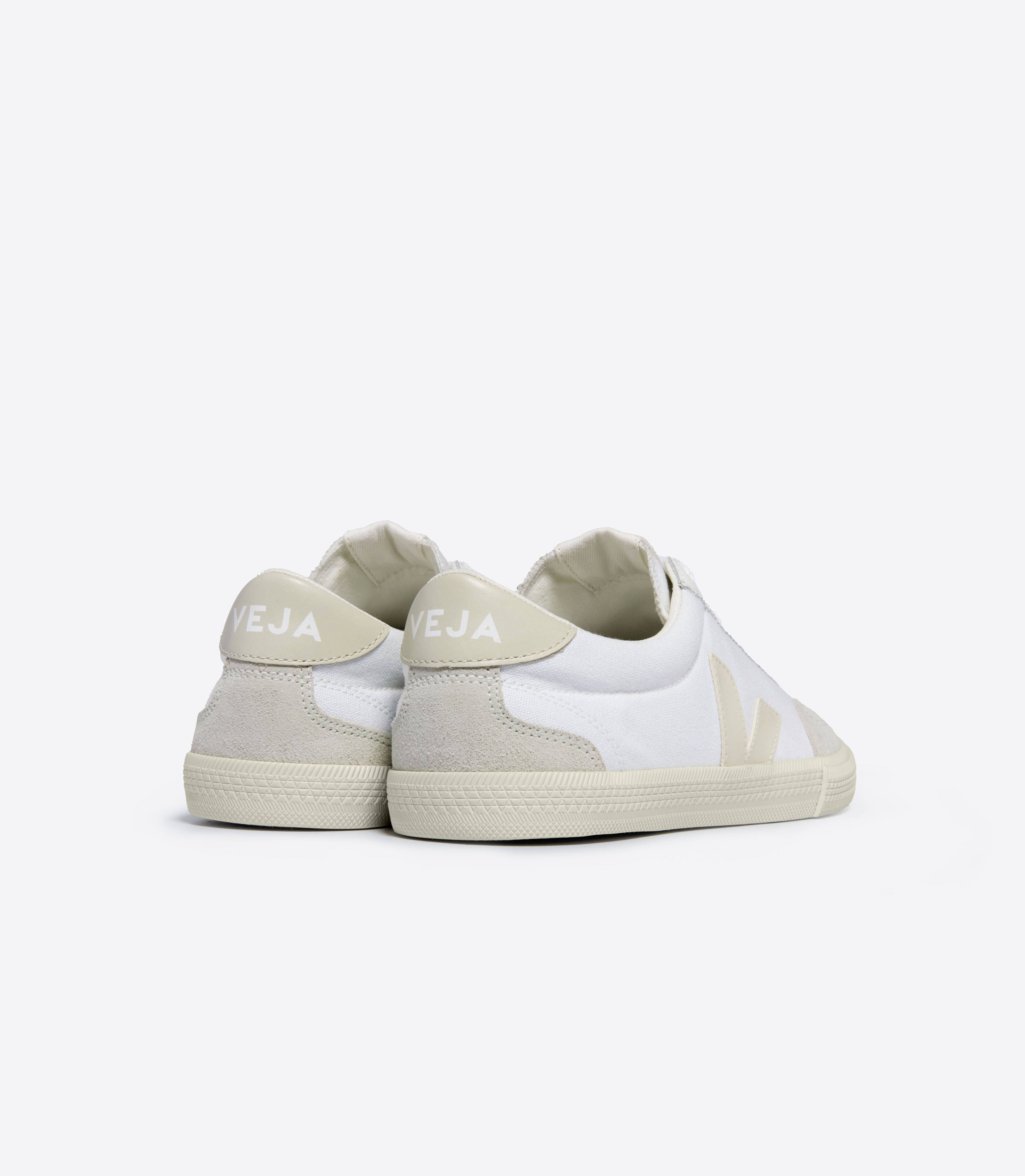 veja-sneakers-volley-organic-