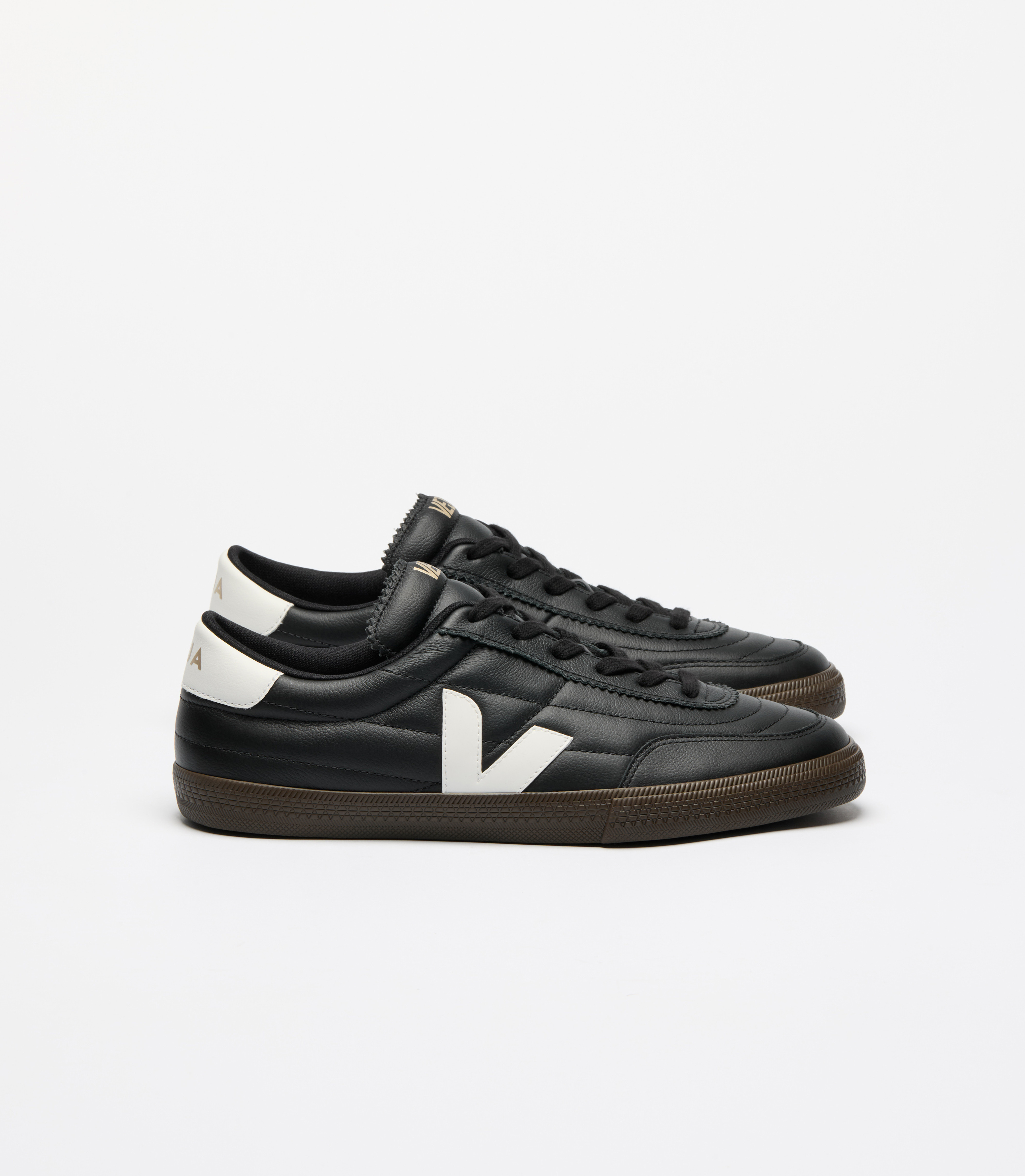 PANENKA LEATHER BLACK WHITE | VEJA