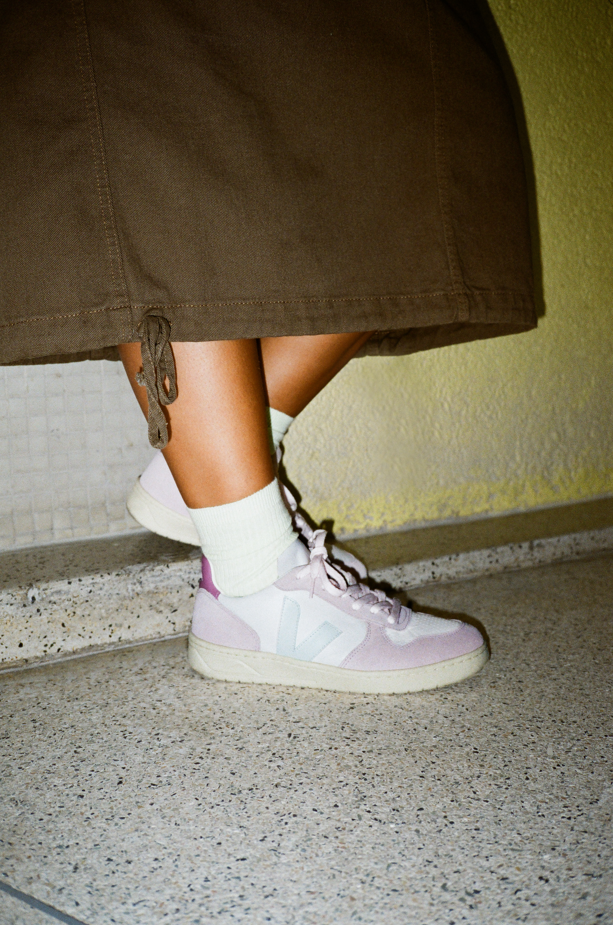 veja-sneakers-v-10-leather-