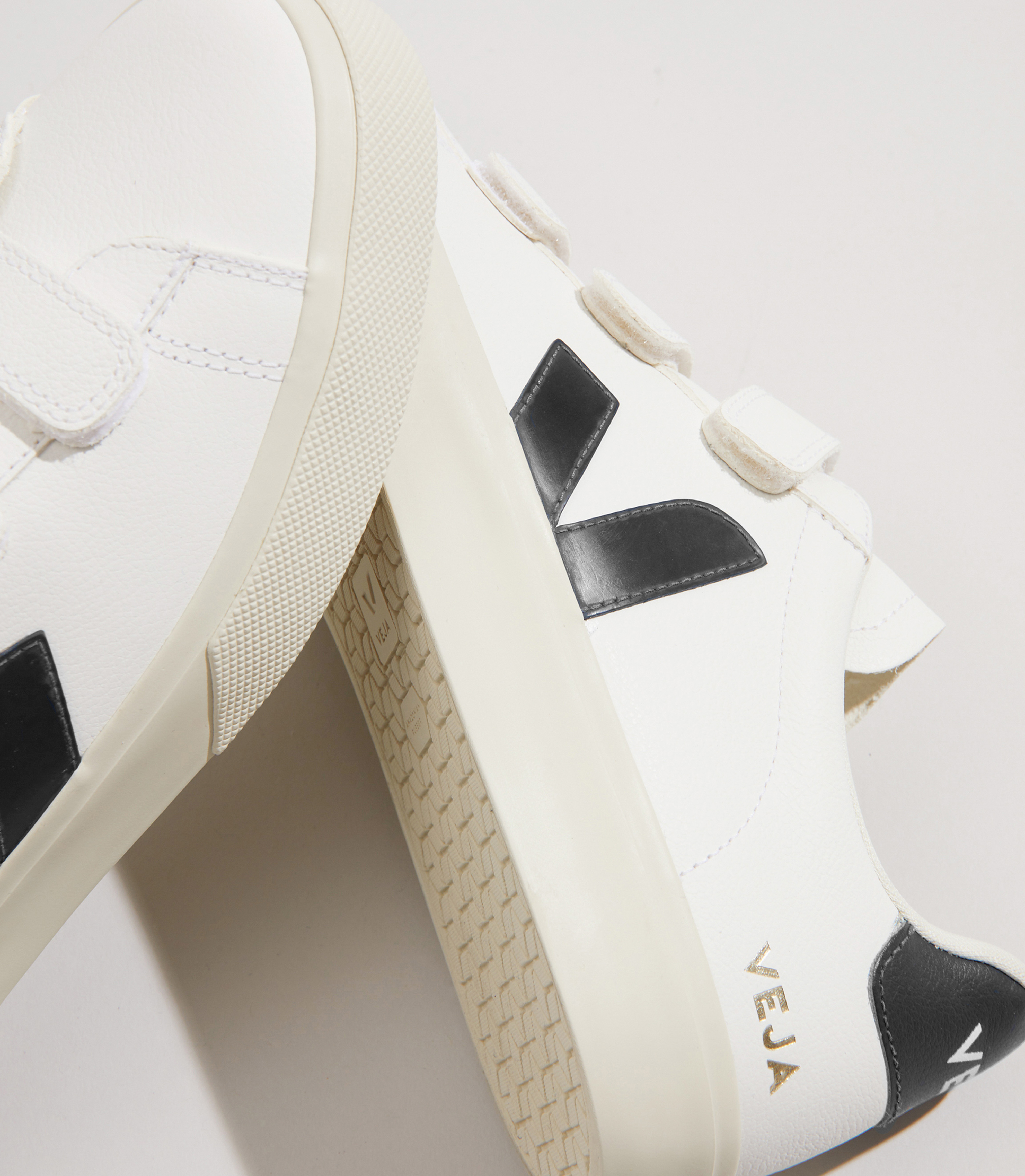 veja-sneakers-recife-logo- veja-sneakers-recife-logo-