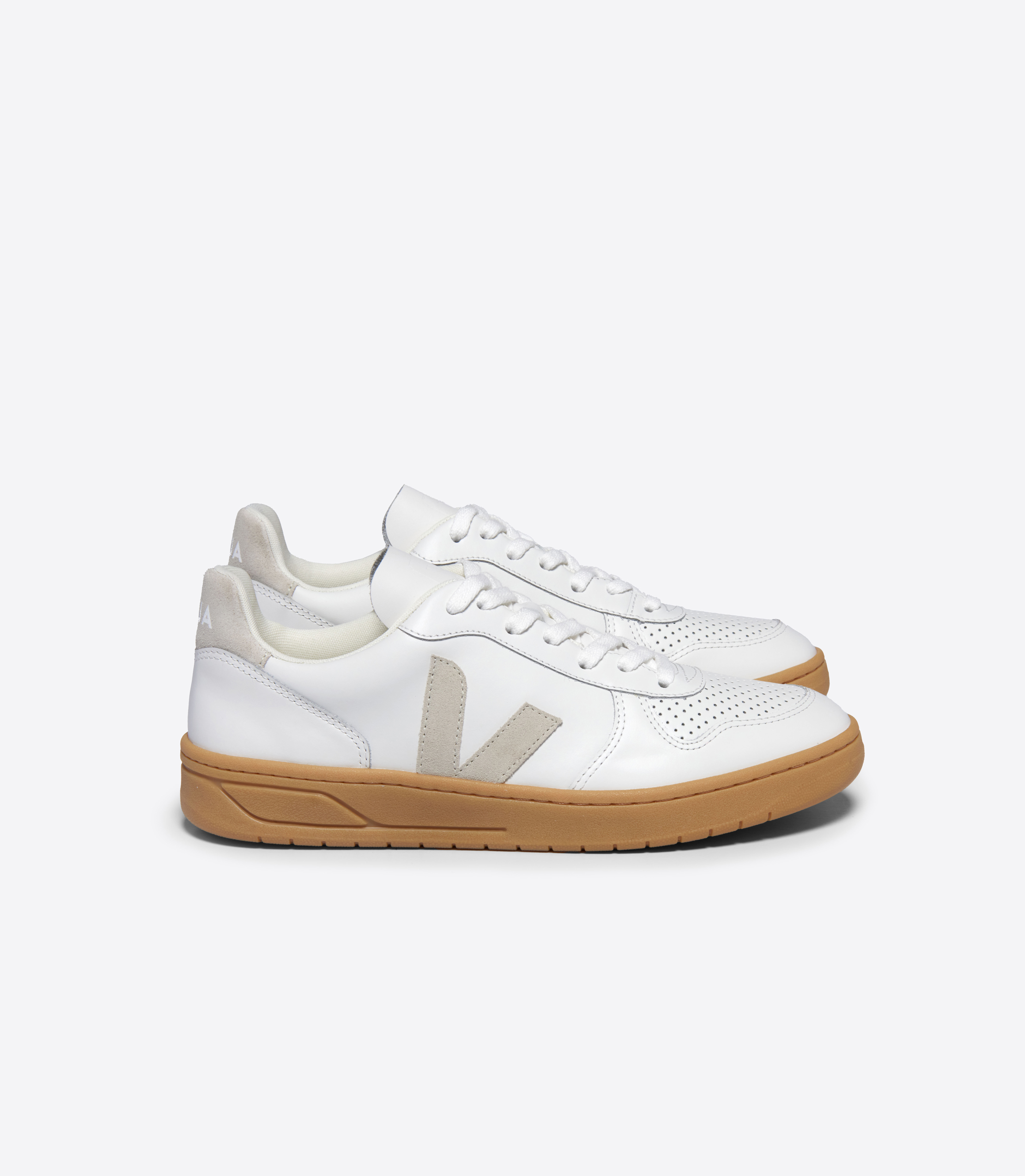 veja-sneakers-v-10-leather-
