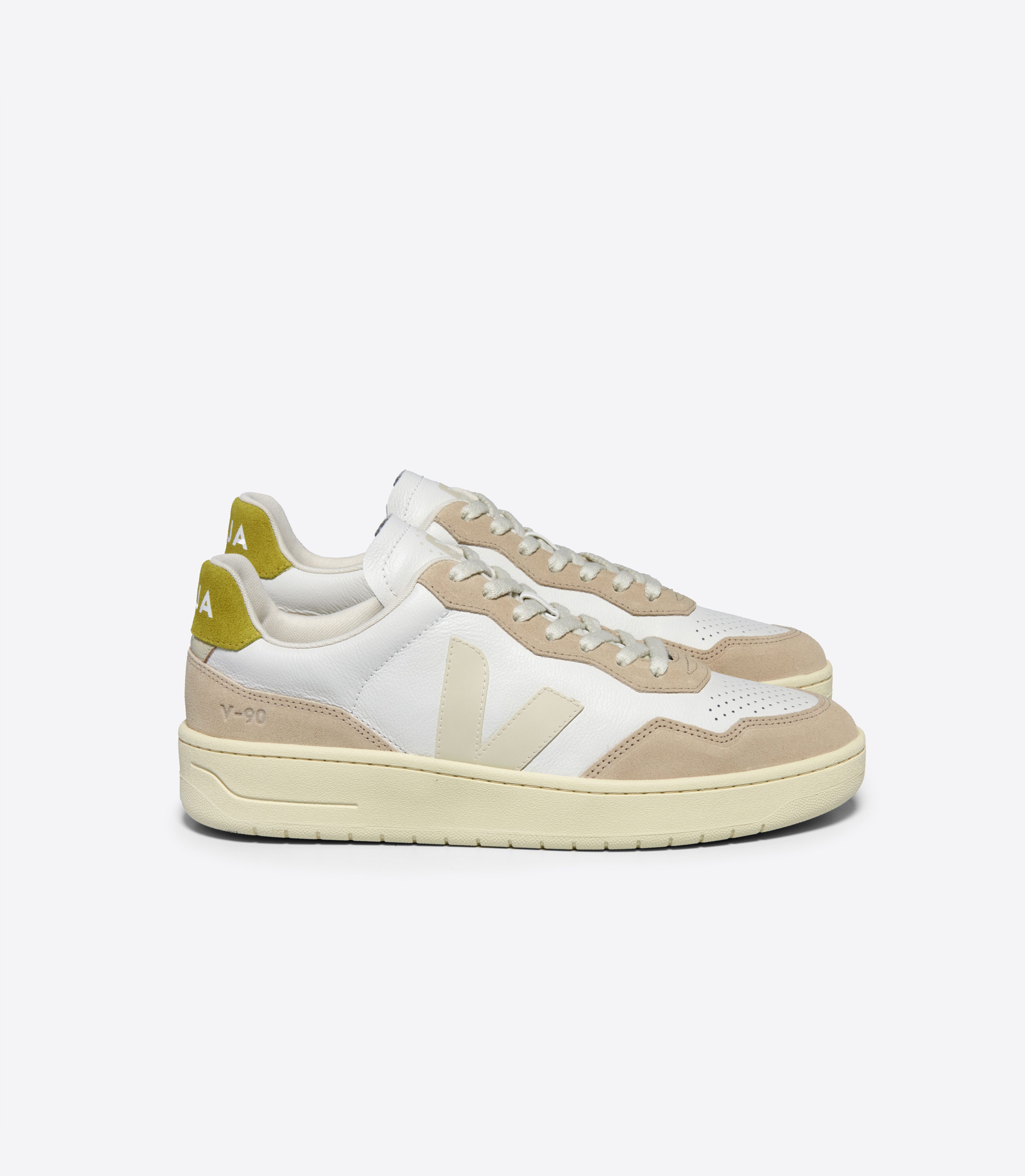 veja-v-90-organic-cotton-beige