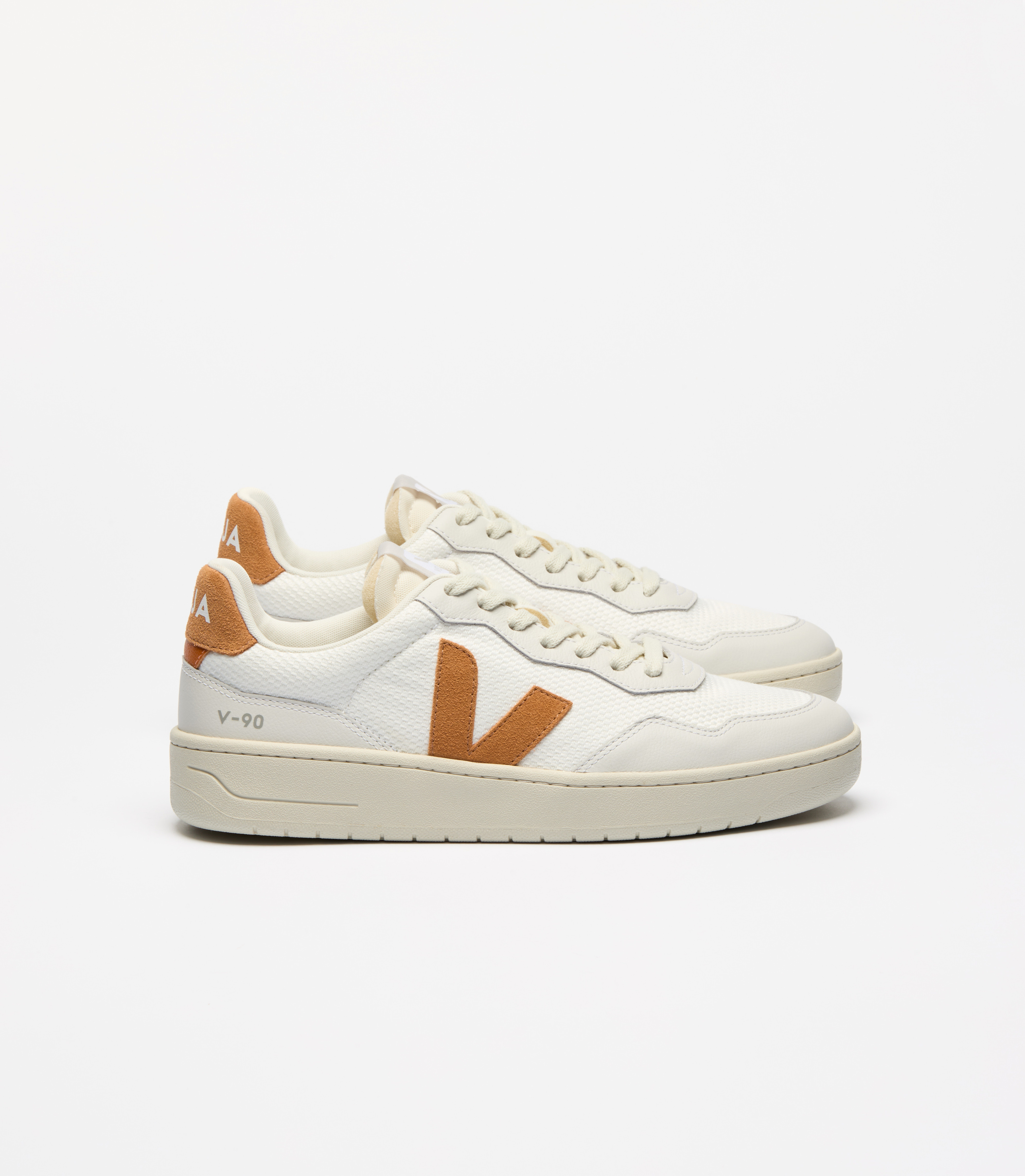 VEJA★V-90 LEATHER★兼用★WHITE CALIFORNIA Veja | V-90 Leather- White/California – Eames NW