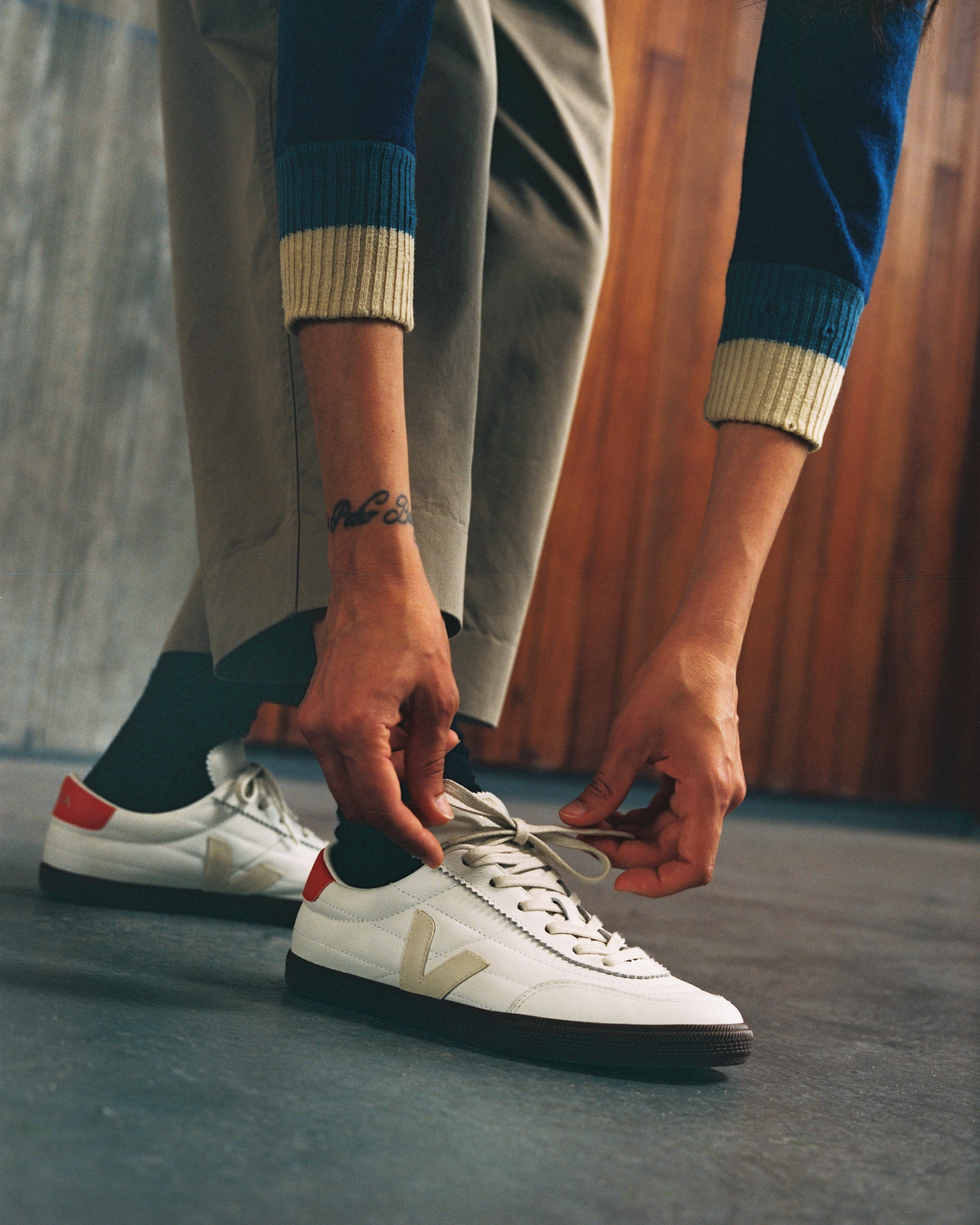 PANENKA LEATHER WHITE PIERRE PEKIN BARK | VEJA
