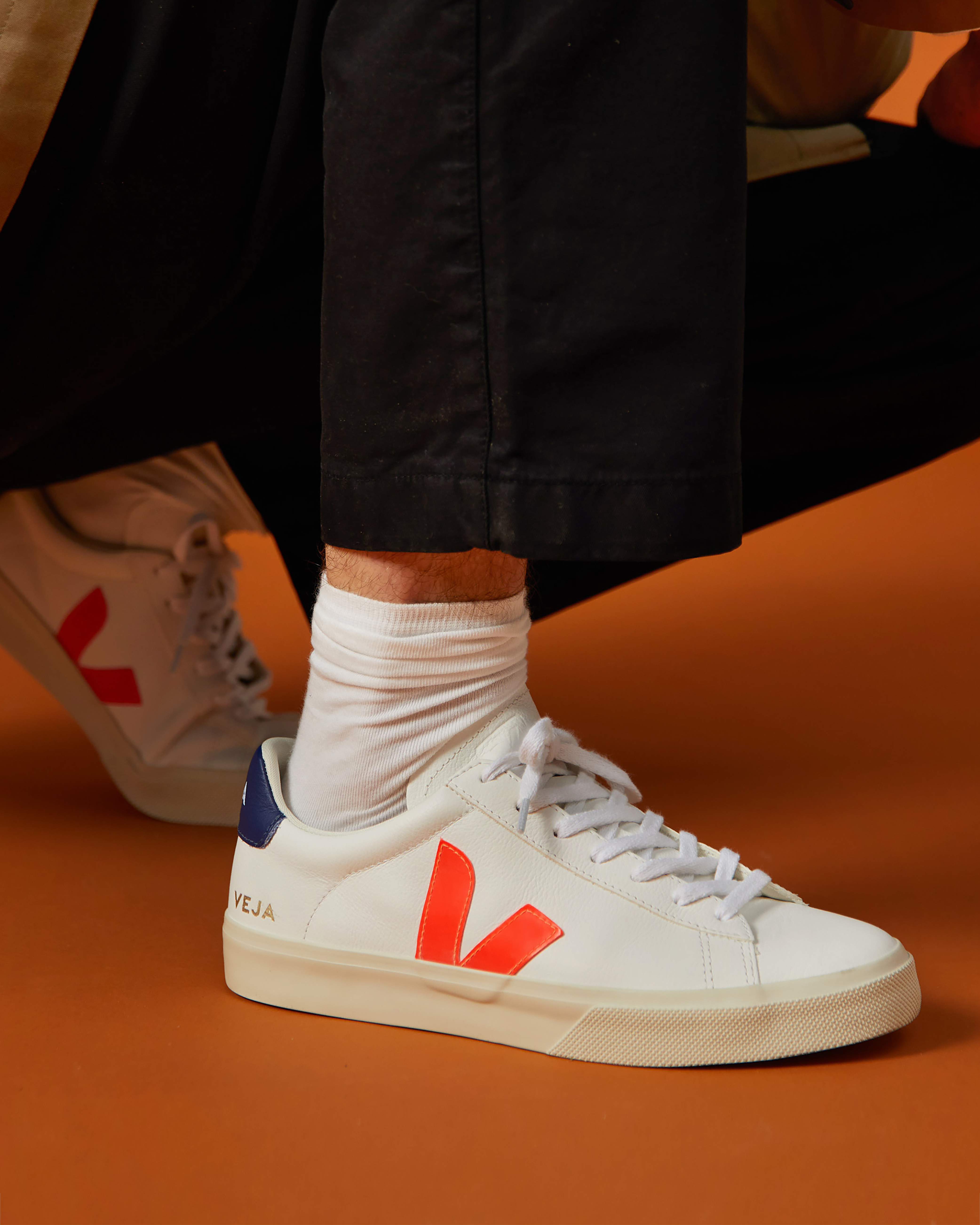 VEJA★CAMPO★WHITE ORANGE FLUO COBALT★兼用 CAMPO LEATHER WHITE ORANGE FLUO | VEJA