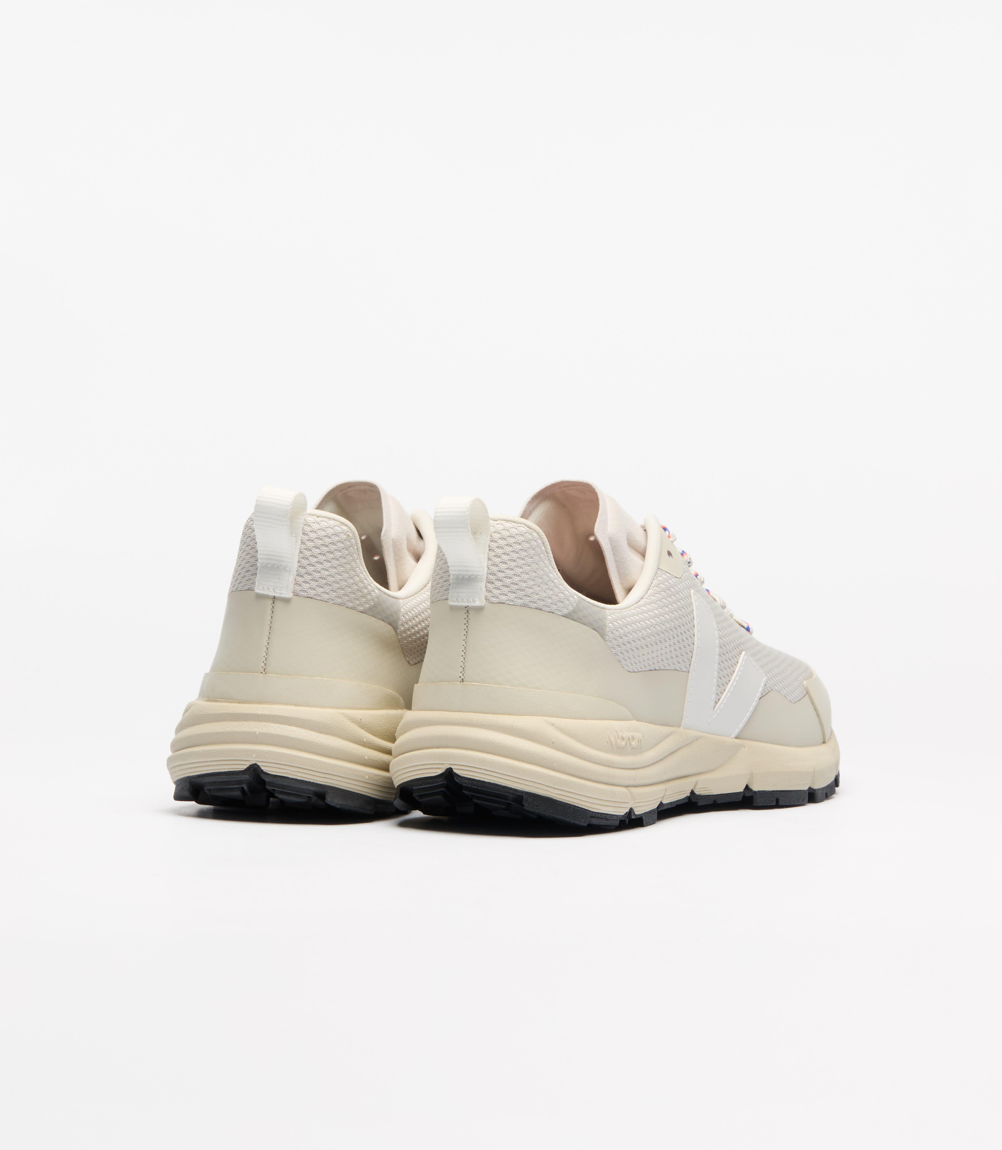 DEKKAN ALVEOMESH NATURAL PIERRE | VEJA DEKKAN ALVEOMESH NATURAL PIERRE | VEJA