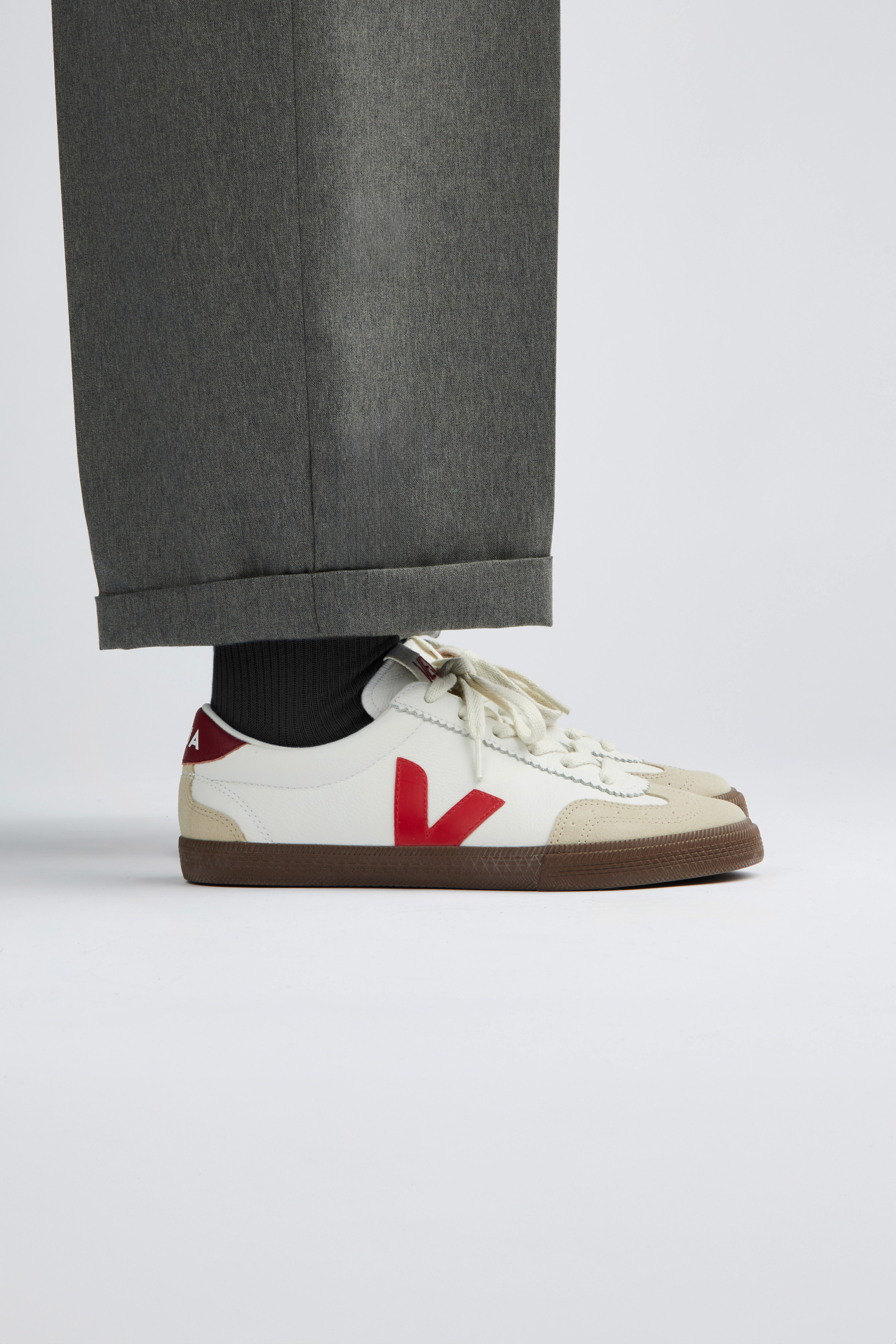 VOLLEY LEATHER WHITE PEKIN BARK | VEJA