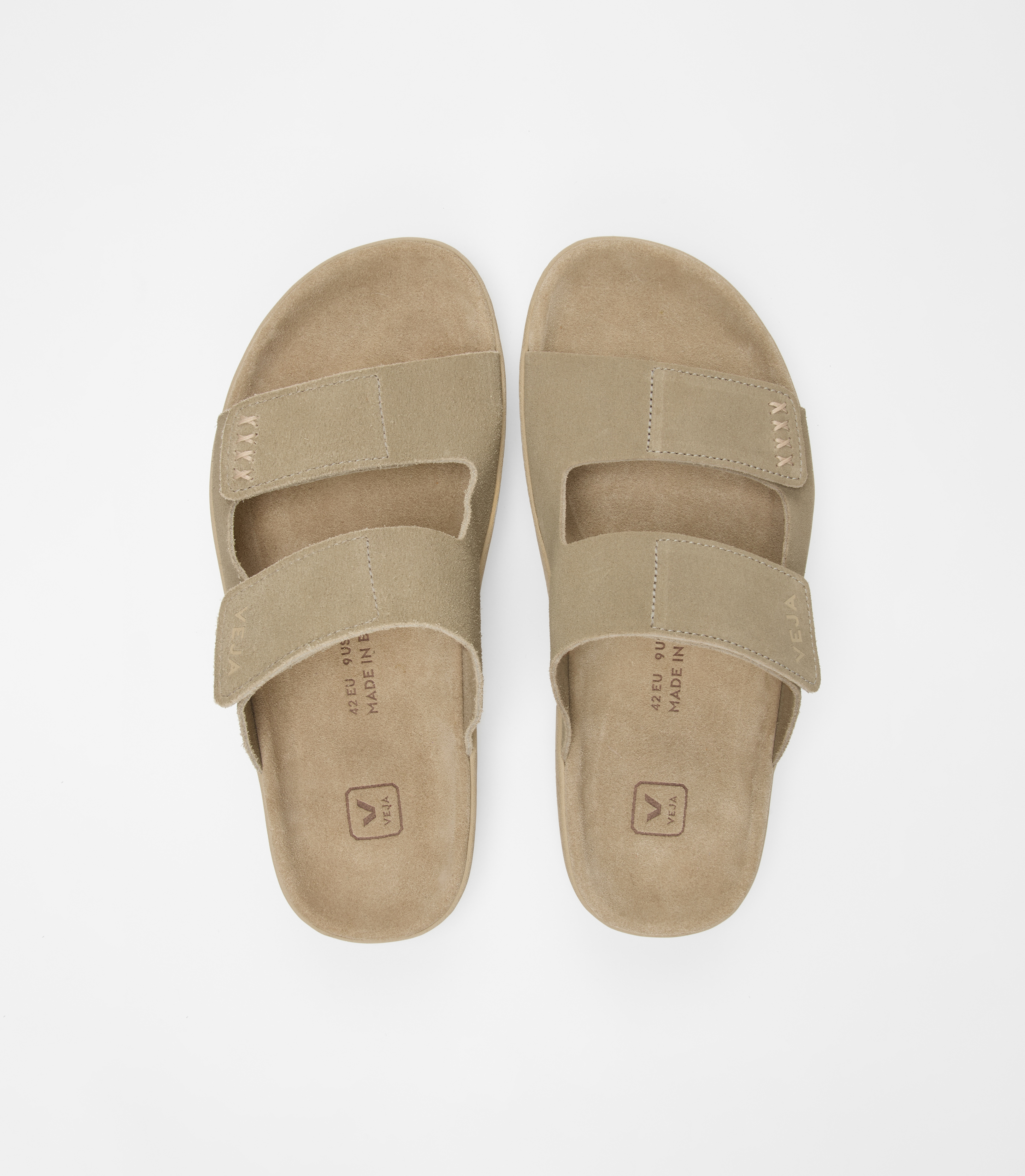 veja-etna-suede-brown-