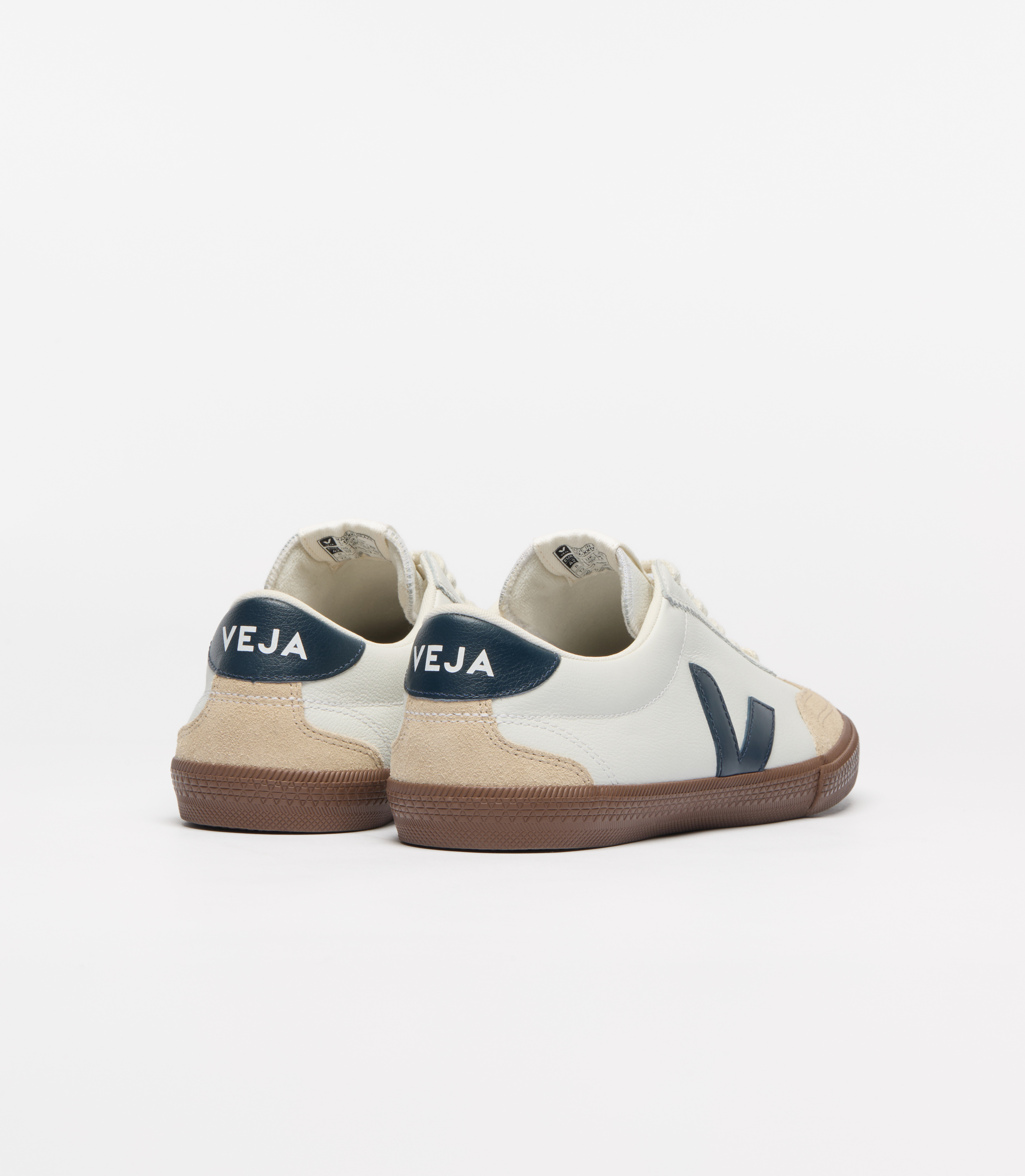 veja-sneakers-volley-organic-