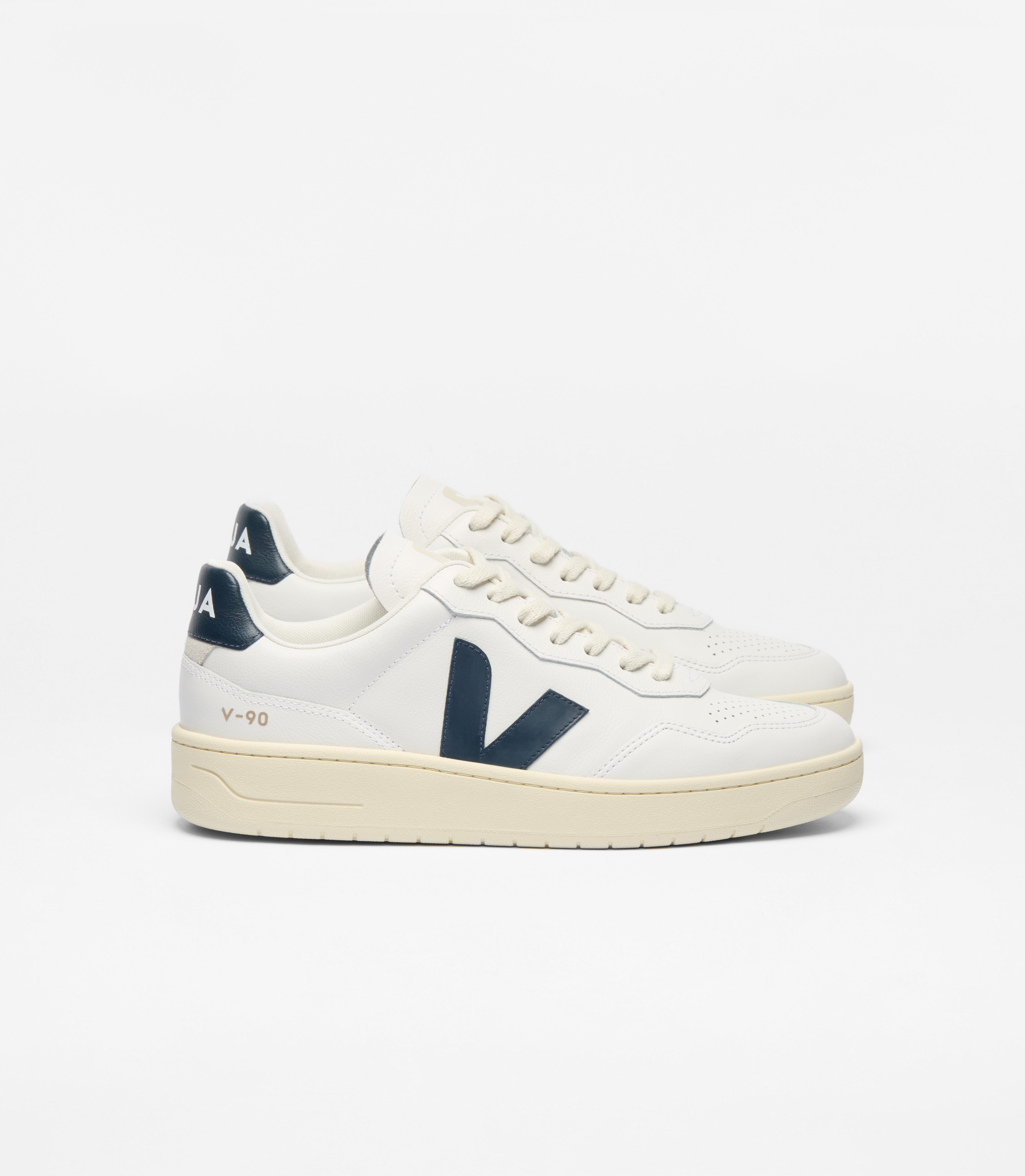 V-90 LEATHER WHITE NAUTICO | VEJA