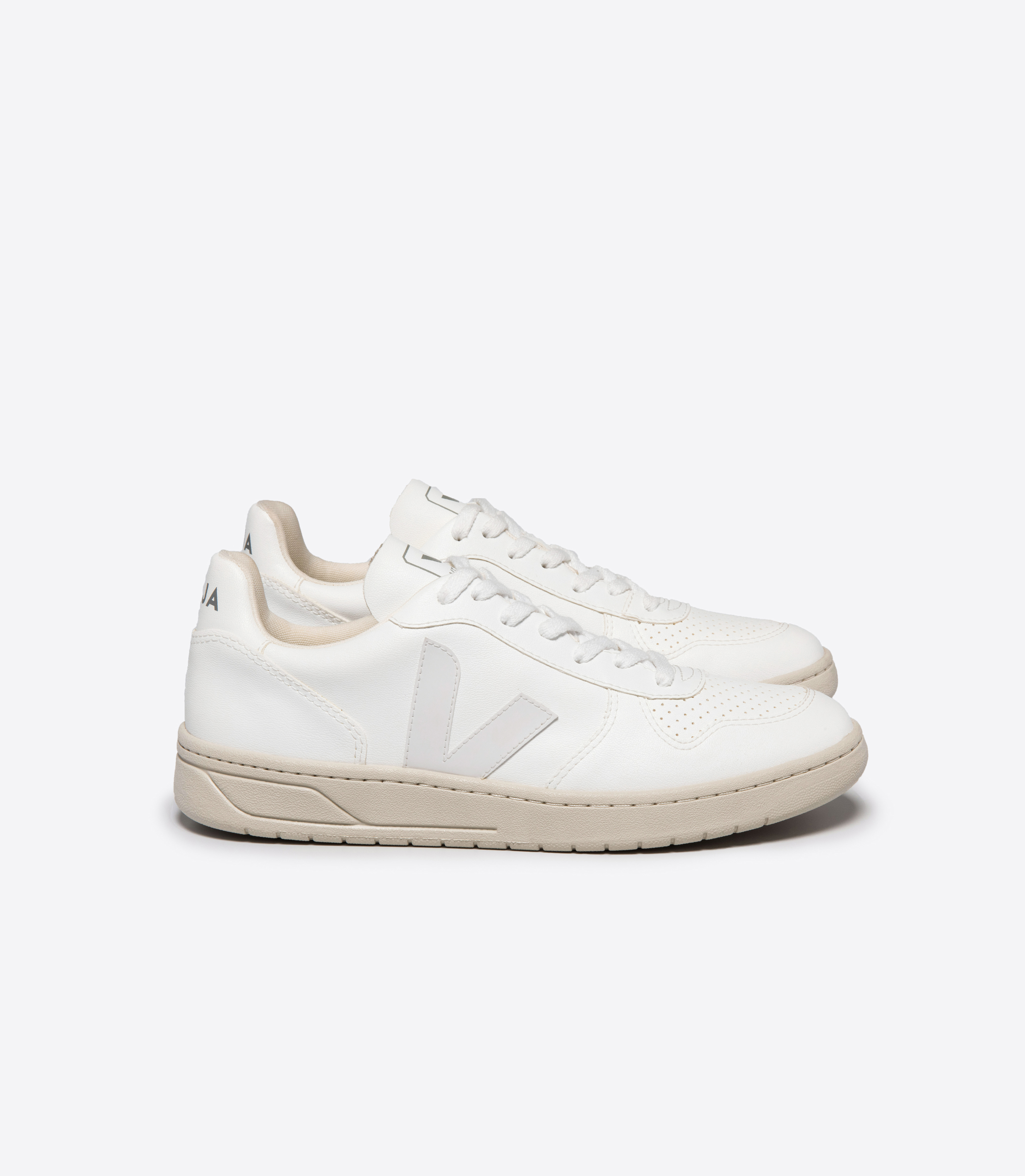 veja-sneakers-v-10-vegan-white