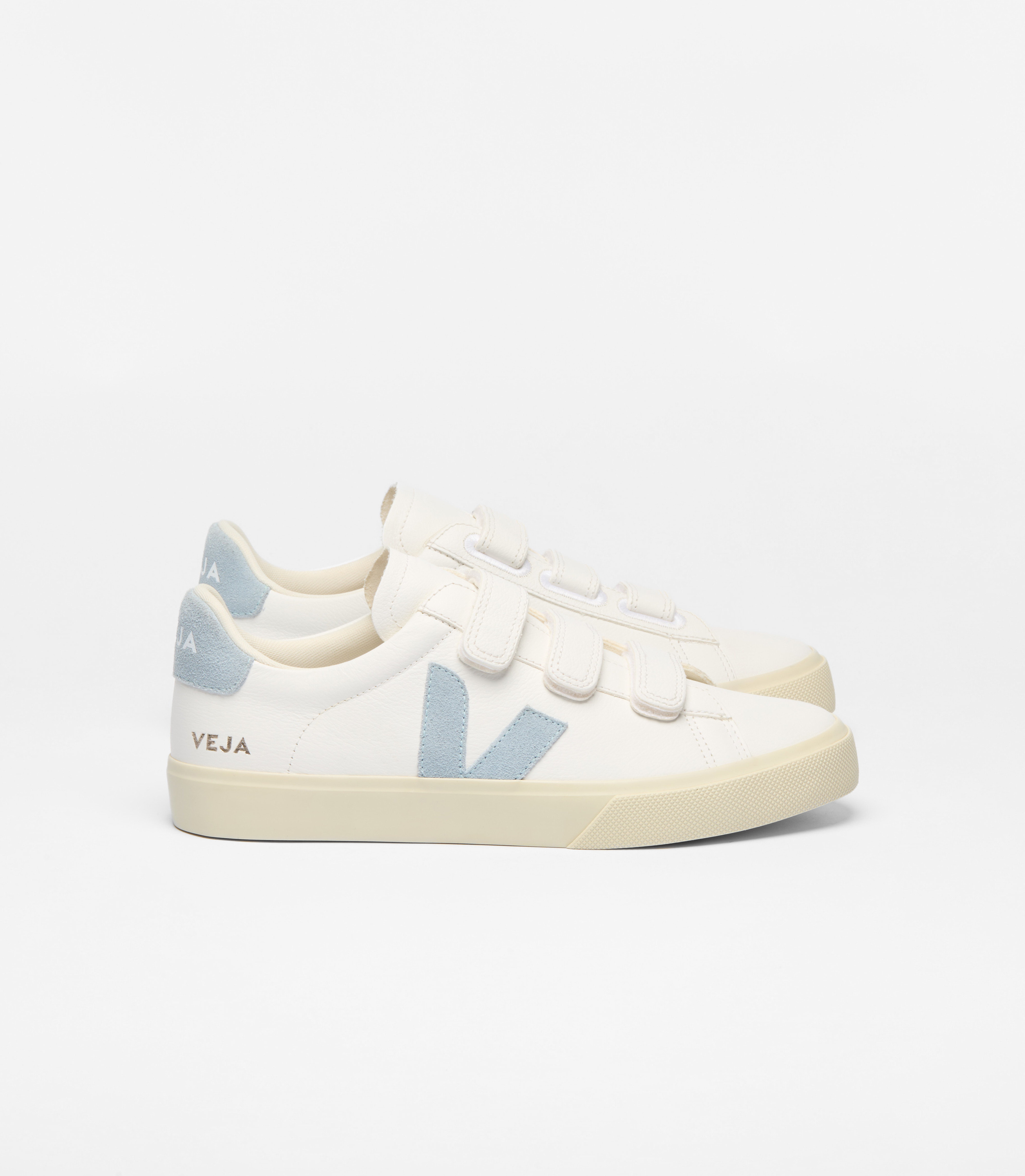 【関税込み】VEJA ホワイト＆ゴールド Recife レザースニーカー veja-sneakers-recife-logo-