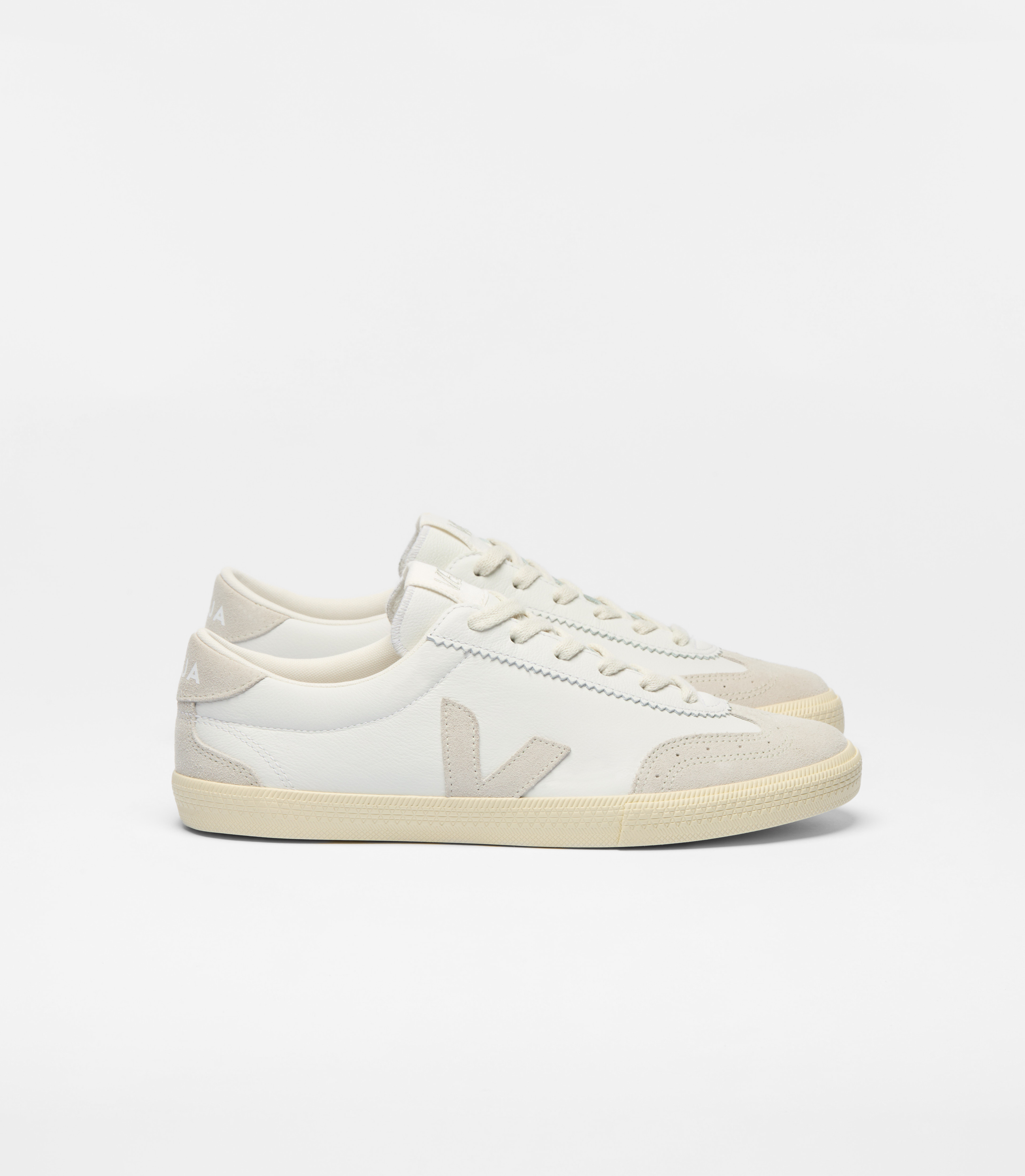 VOLLEY LEATHER WHITE NATURAL | VEJA
