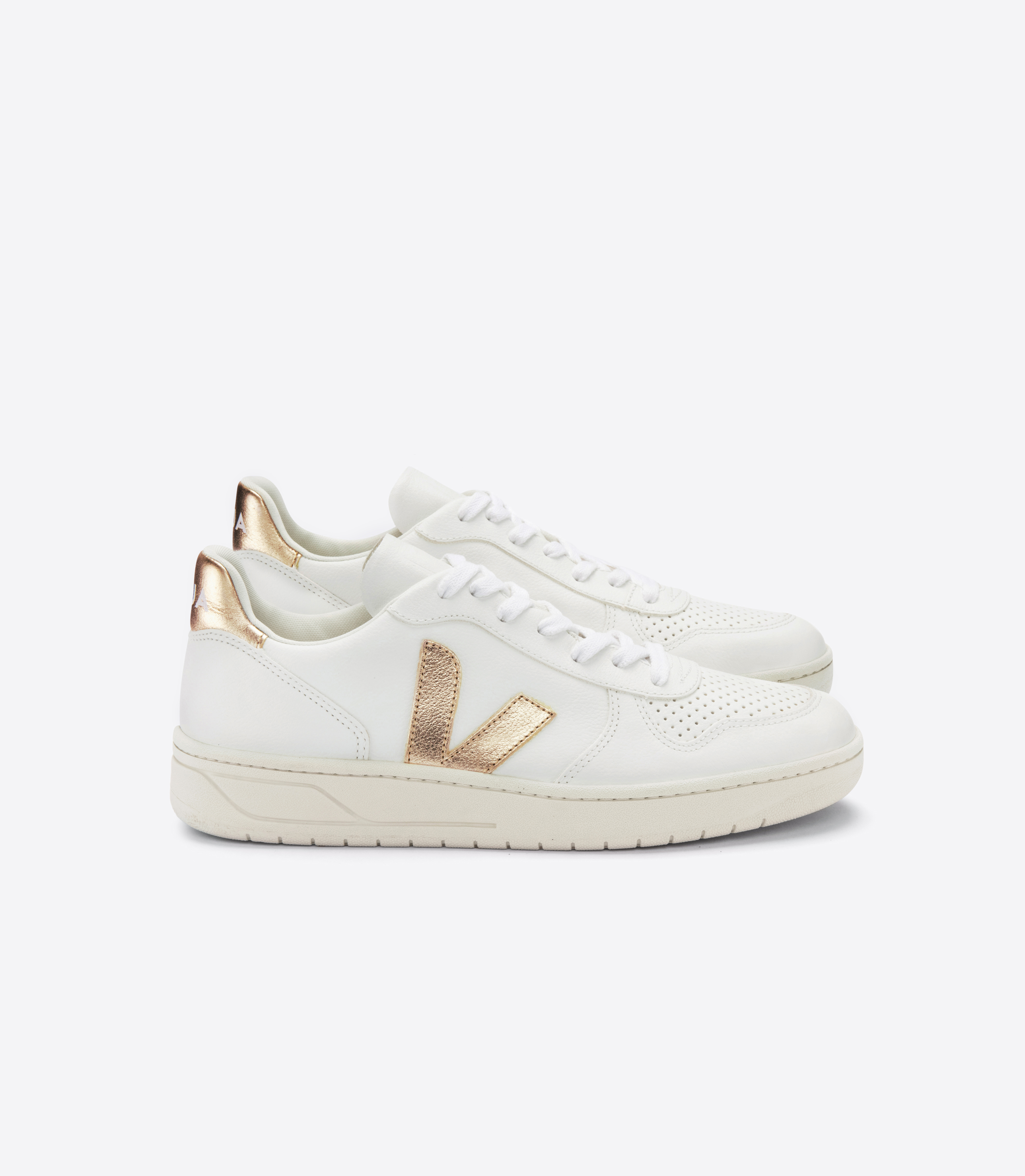 スニーカー VEJA FW24 'V-10' sneakers (VX0502935 EXTRAWHITEPLATINE) veja-sneakers-v-10-leather-