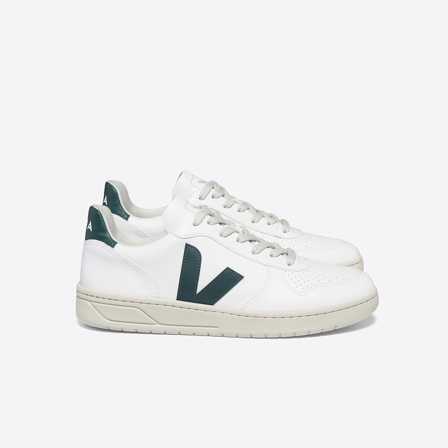 スニーカー VEJA Men Sneakers White VX0703276 WHT BRITTANY VX0703276_1.jpg