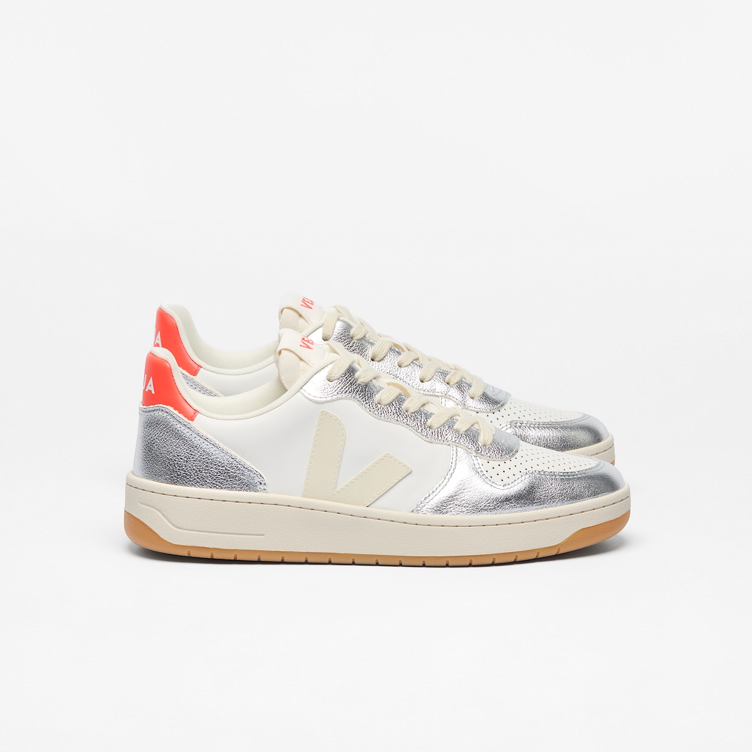 【VEJA】ボレー レザー スニーカー/SILVER/PIERRE Impala Mesh in Grey Pierre Silver from Veja – MooShoes