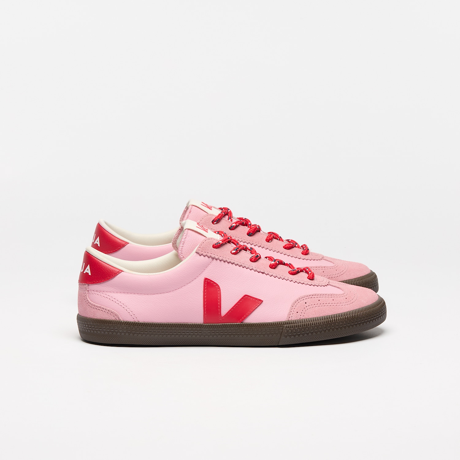 VOLLEY LEATHER GUIMAUVE PEKIN EAGLE | VEJA