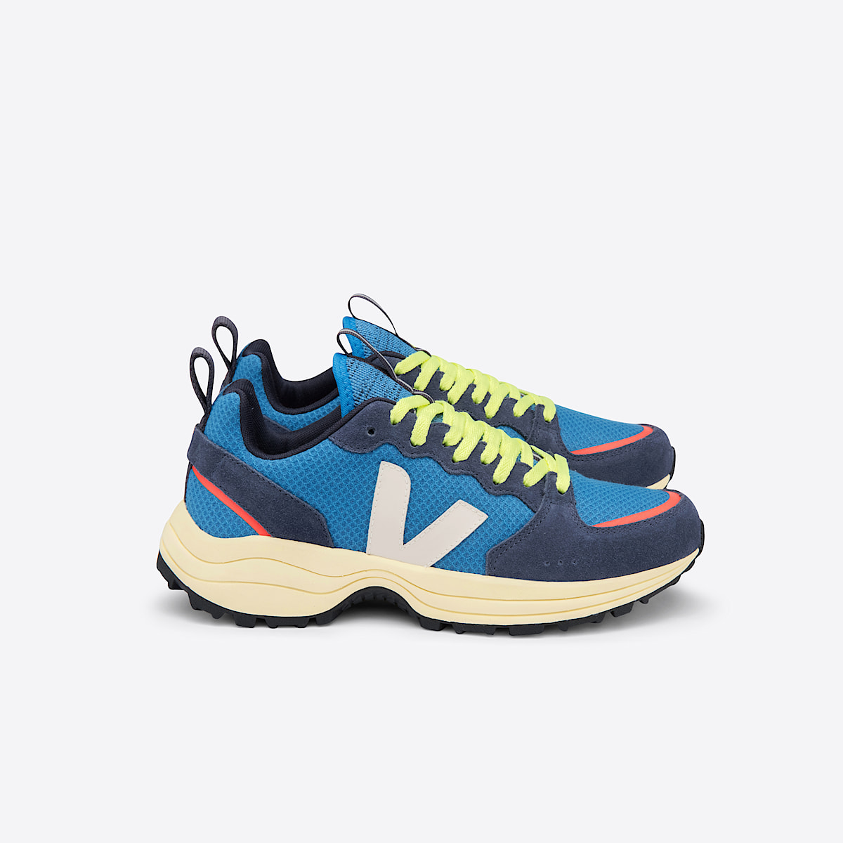 veja sneakers venturi 回收再利用 蓝色 VT0102162 Lateral view