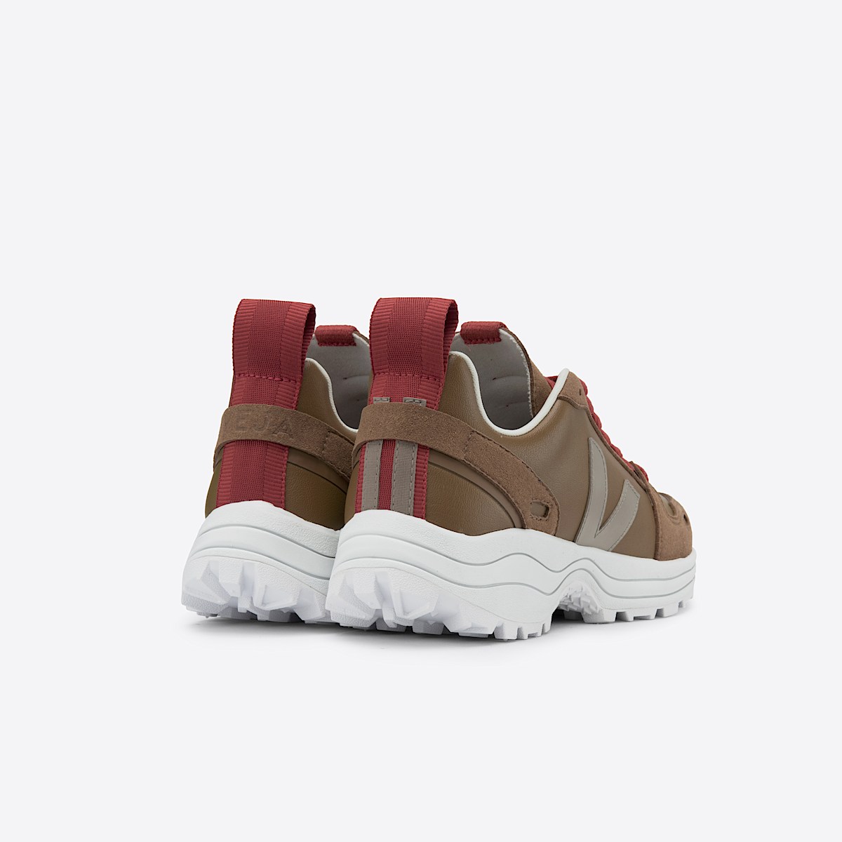 veja sneakers hiking-style vegan brown VN0702766 Back view
