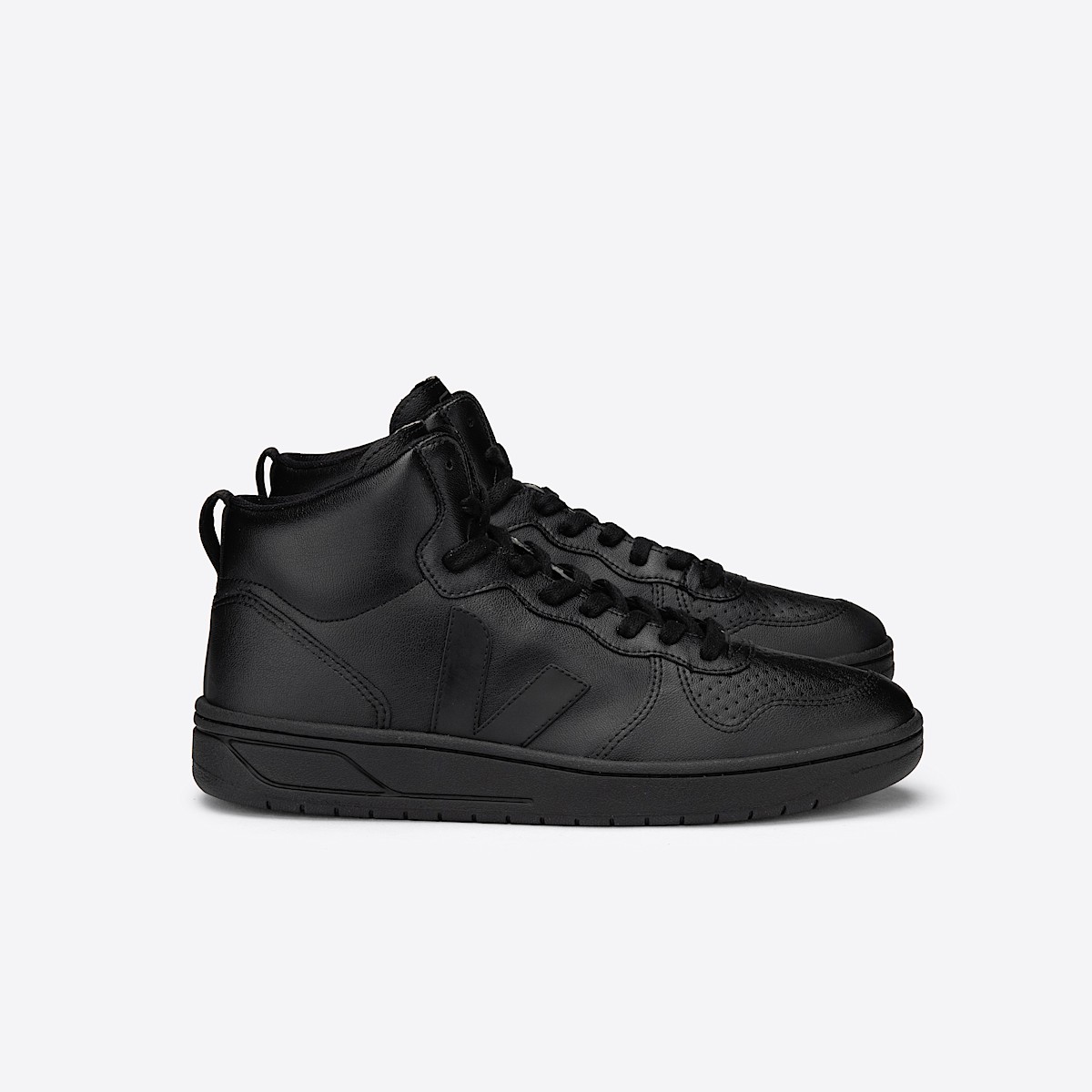 veja sneakers v-15 vegan black VQ0702597 Lateral view