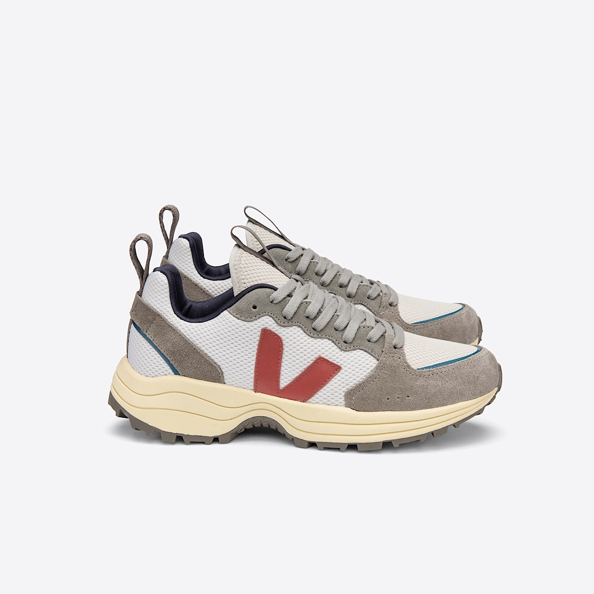 veja sneakers venturi reciclado multicolor VT0102631 Lateral view