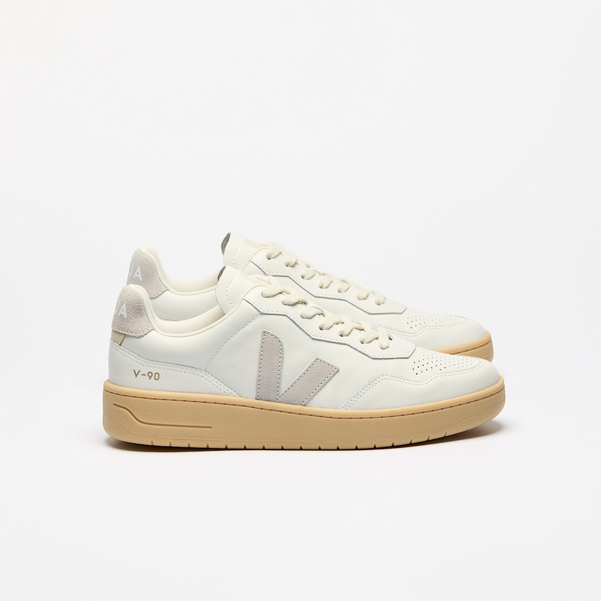 veja sneakers v-90 organic-cotton white VD2003893 Lateral view