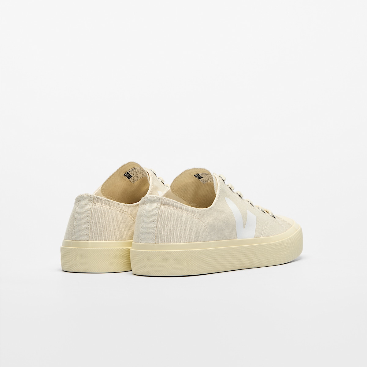 veja sneakers wata-ii-low organic-cotton beige PL0120568 Back view