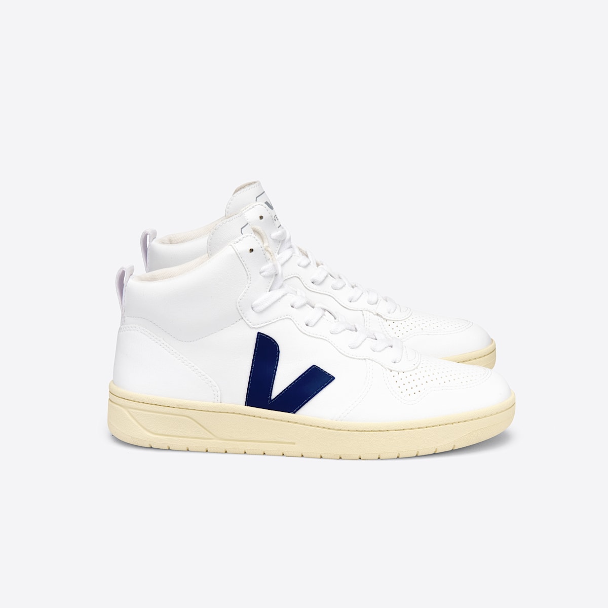 veja sneakers v-15 vegan white VQ0702687 Lateral view