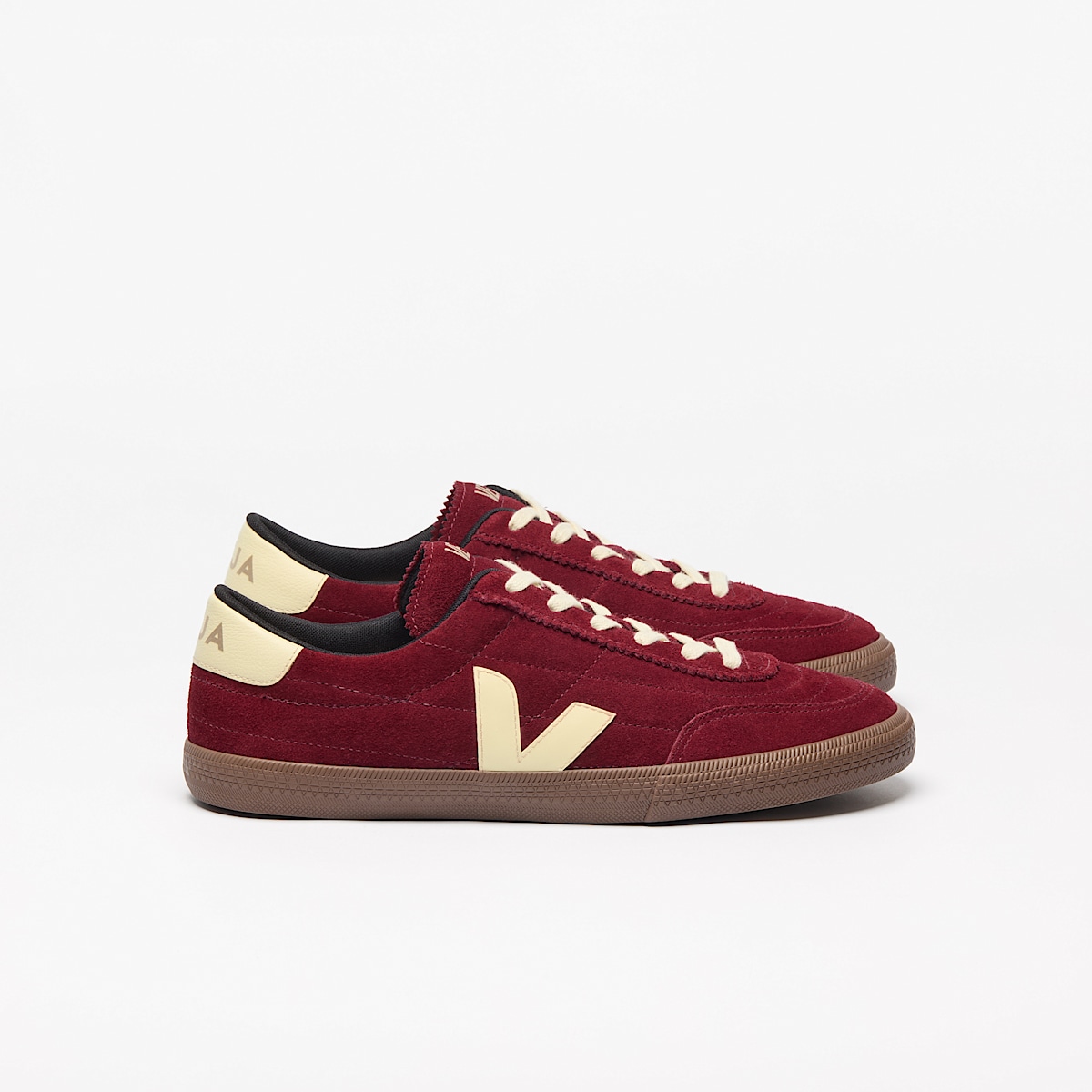 veja sneakers panenka suede red FU0320897 Lateral view