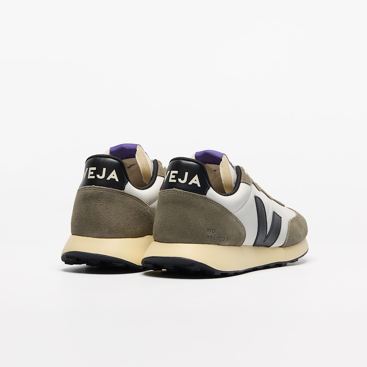 veja sneakers rio-branco-ii recycled green RO3420856 Back view