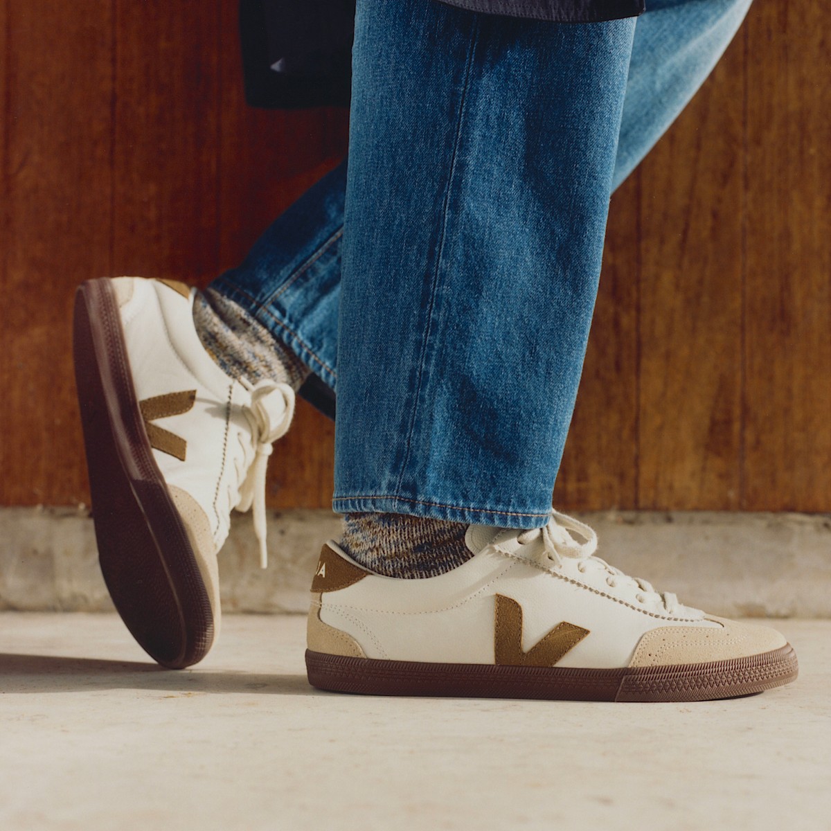 veja volley organic-leather white VO2003720