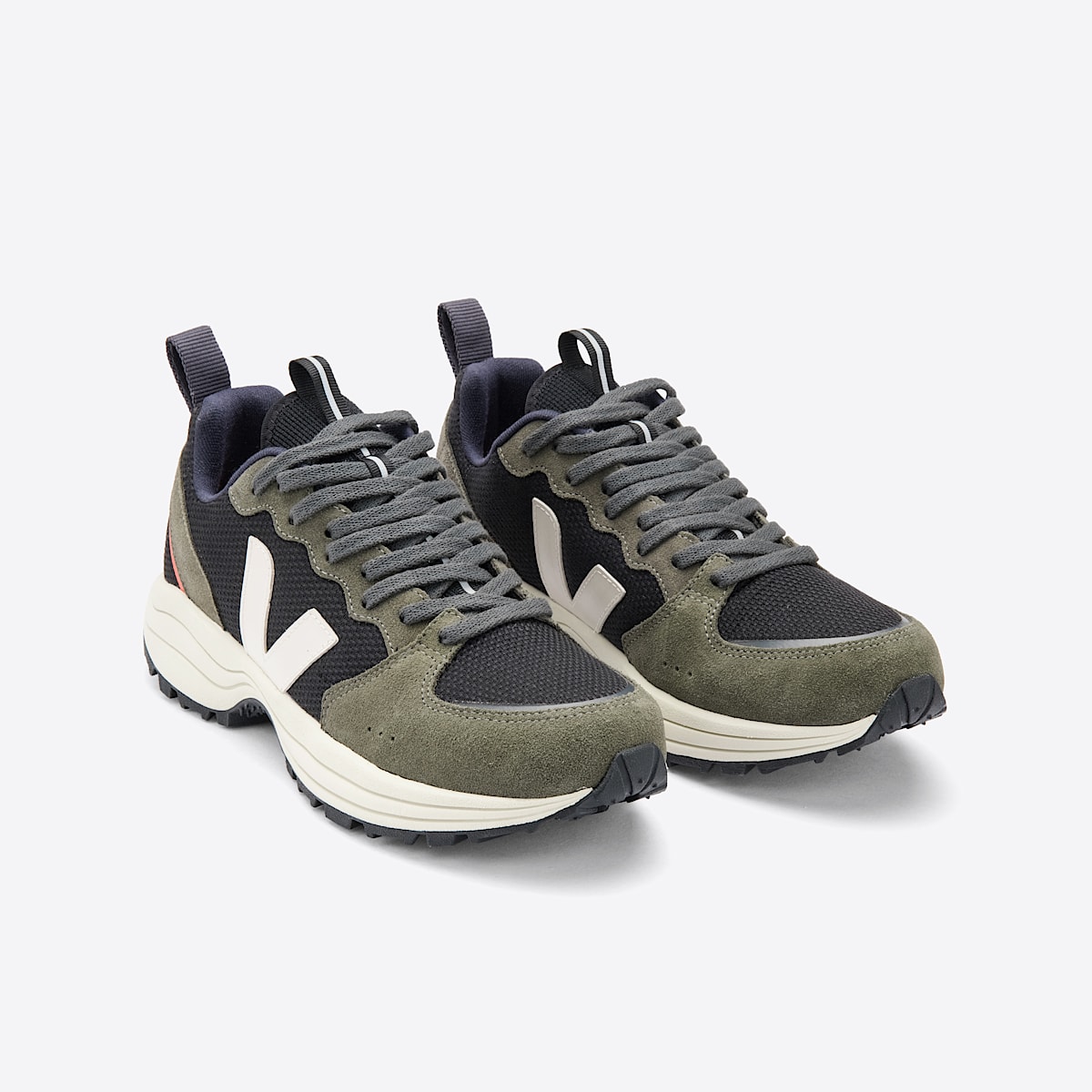 veja sneakers venturi reciclado negro VT0102115 Top view