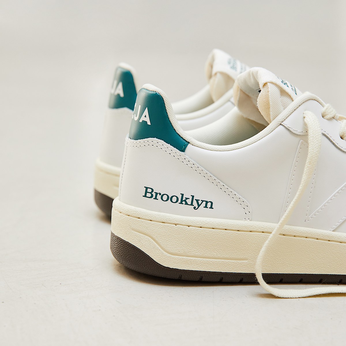 veja veja-x-brooklyn-v-10 blanco BR0221104A375