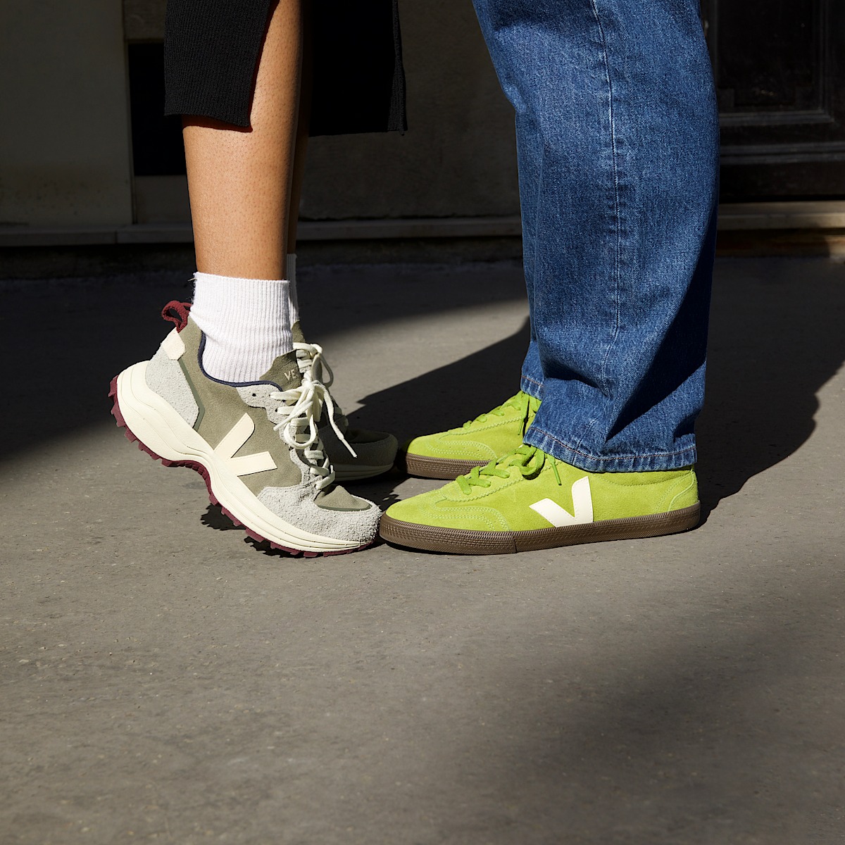 VENTURI II SUEDE KAKI SABLE | VEJA