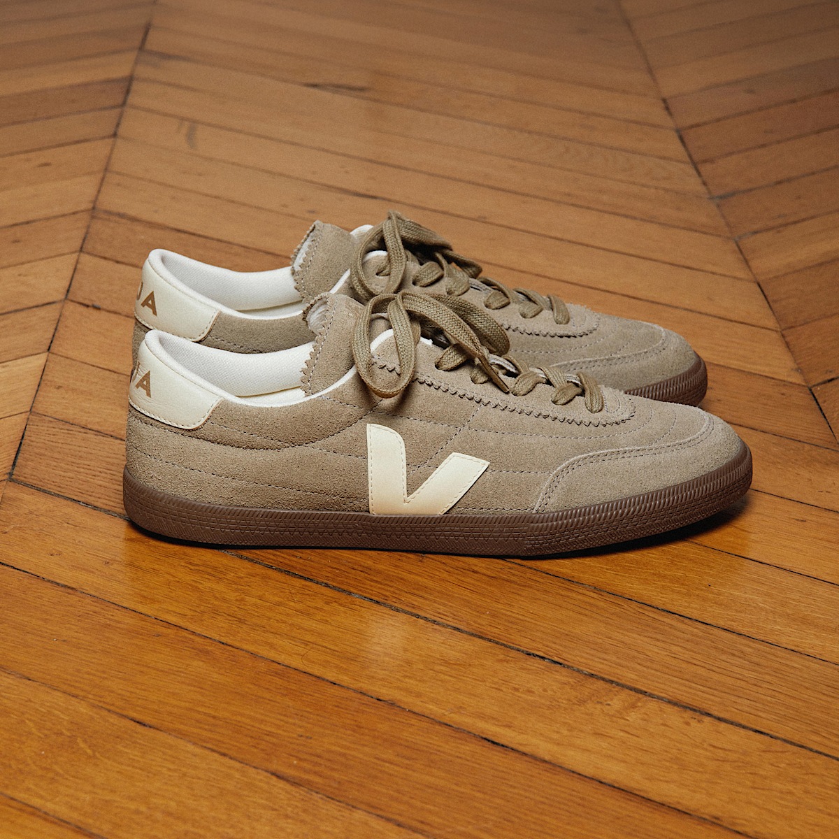 veja baskets panenka suède beige FU0320901
