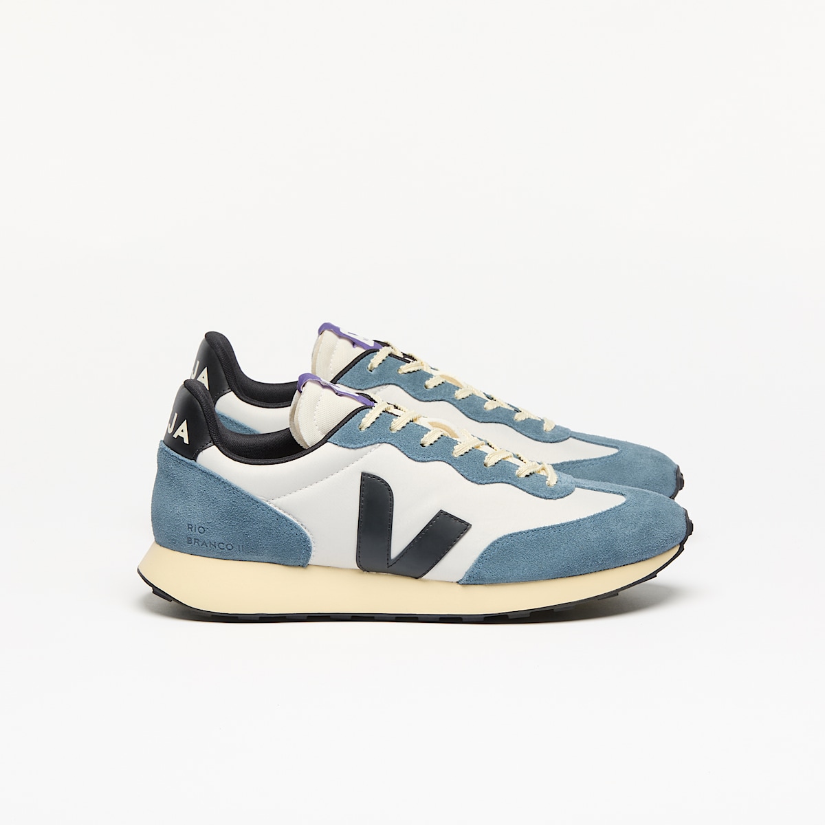 veja baskets rio-branco-ii recyclé bleu RO3420854 Lateral view