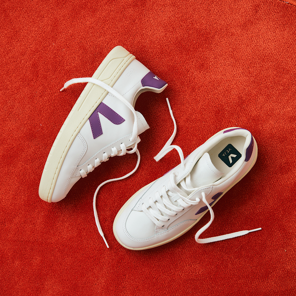 V-12 LEATHER WHITE COSMOS | VEJA