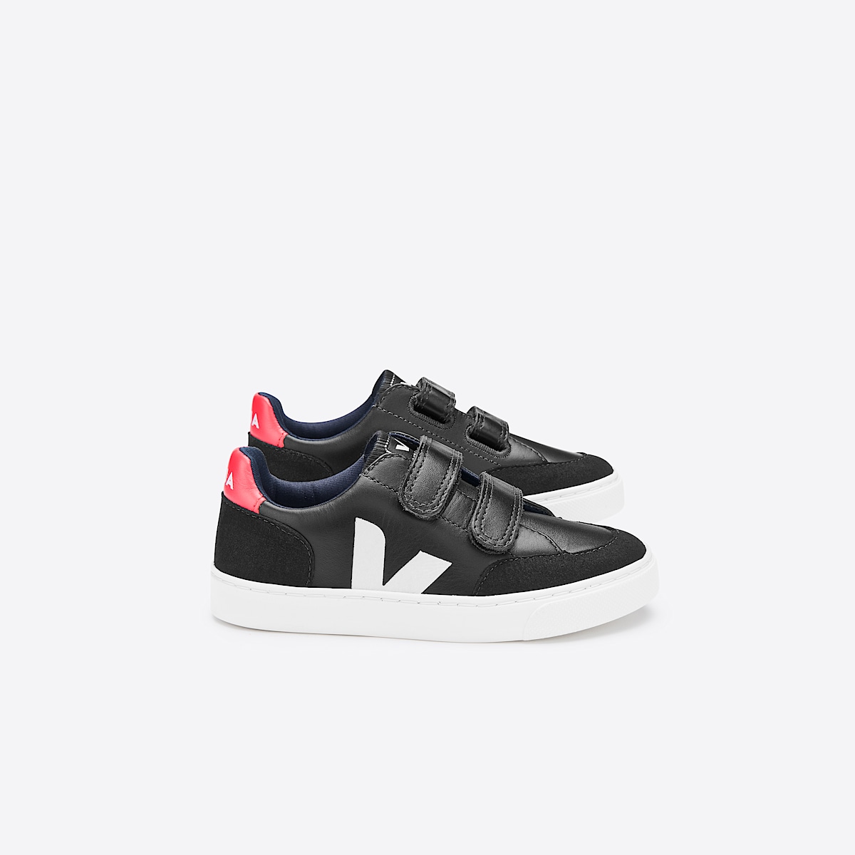 veja sneakers small-v-12 leather black XV0201597 Lateral view