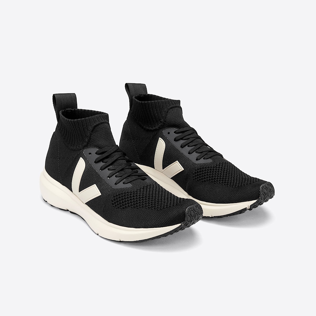 veja sneakers runner-style-mid recycled black OT1002458 Top view