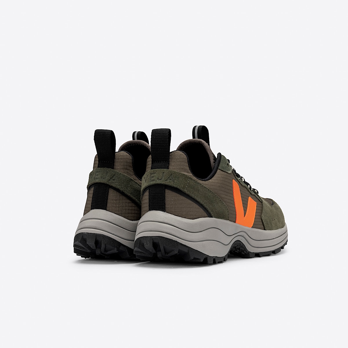 veja sneakers venturi recycled green VT0102496 Back view