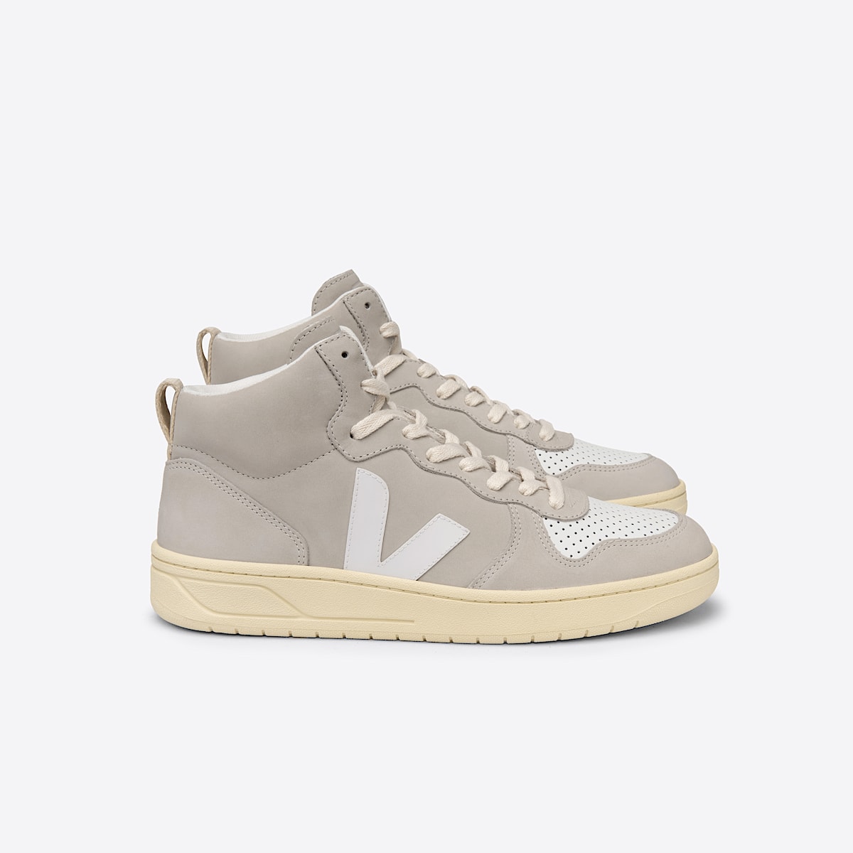 veja baskets v-15 nubuck gris VQ1302815 Lateral view