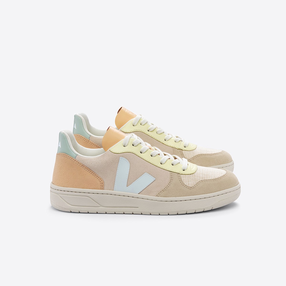 veja sneakers v-10 suede multicolor VX0303135 Lateral view