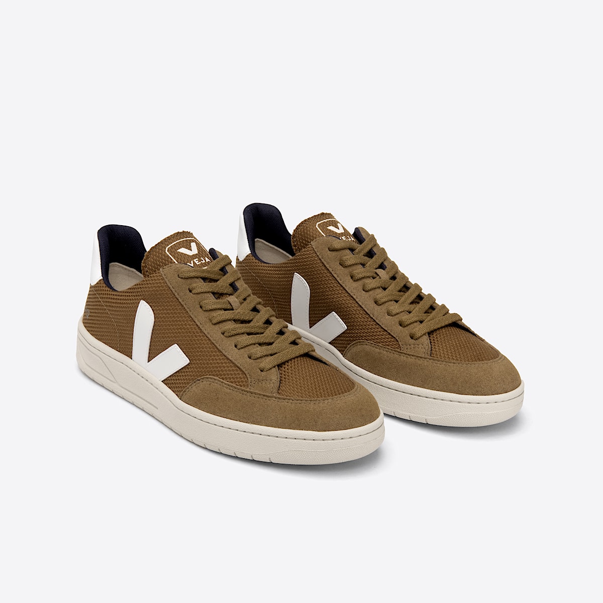 veja sneakers v-12 recycled brown XD0102814 Top view