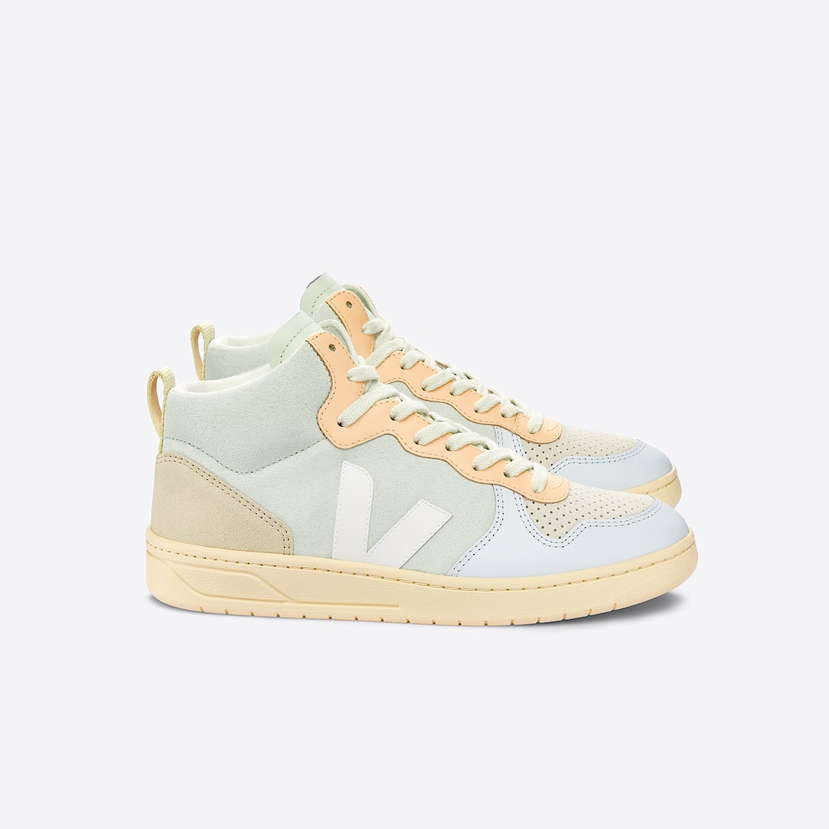 veja v-15 suède vert VQ0303130B460